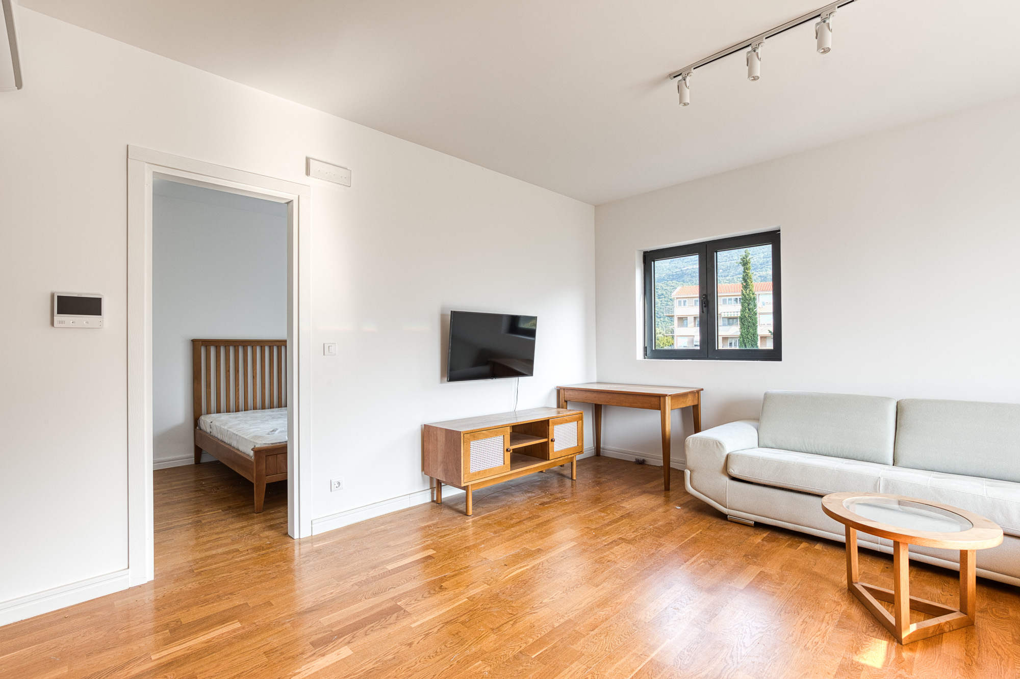 Modern Sea View Apartment – Becici