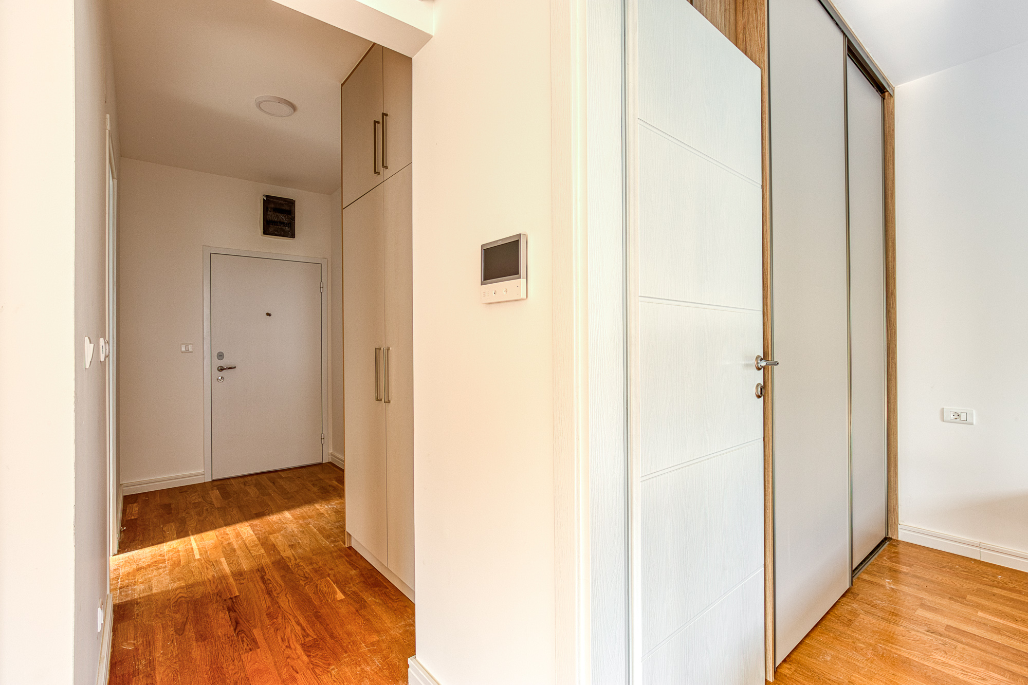 Modern Sea View Apartment – Becici