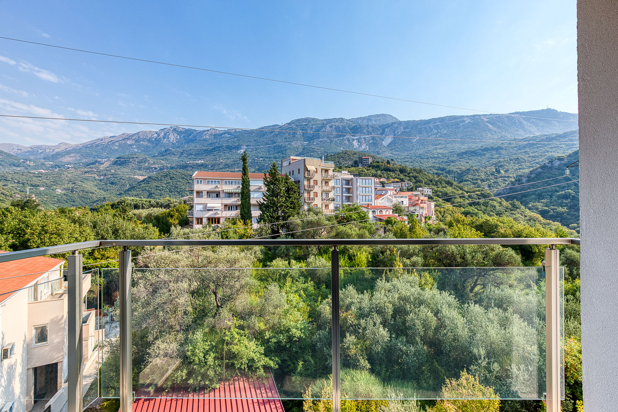 Modern Sea View Apartment – Becici