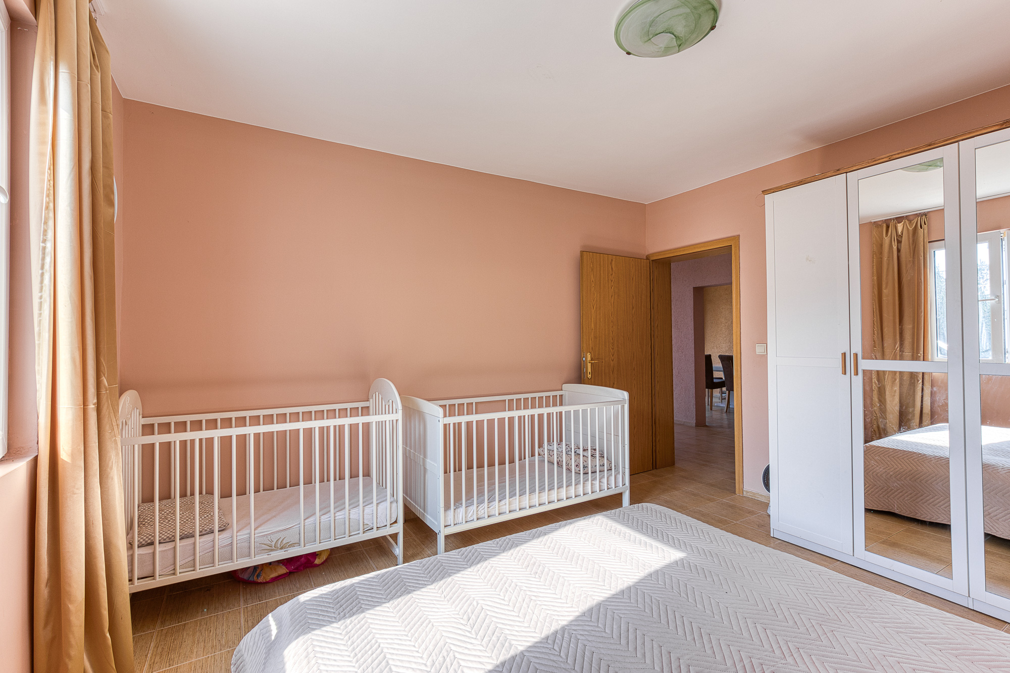 A house in Sutomore with a panoramic sea view 140 m2