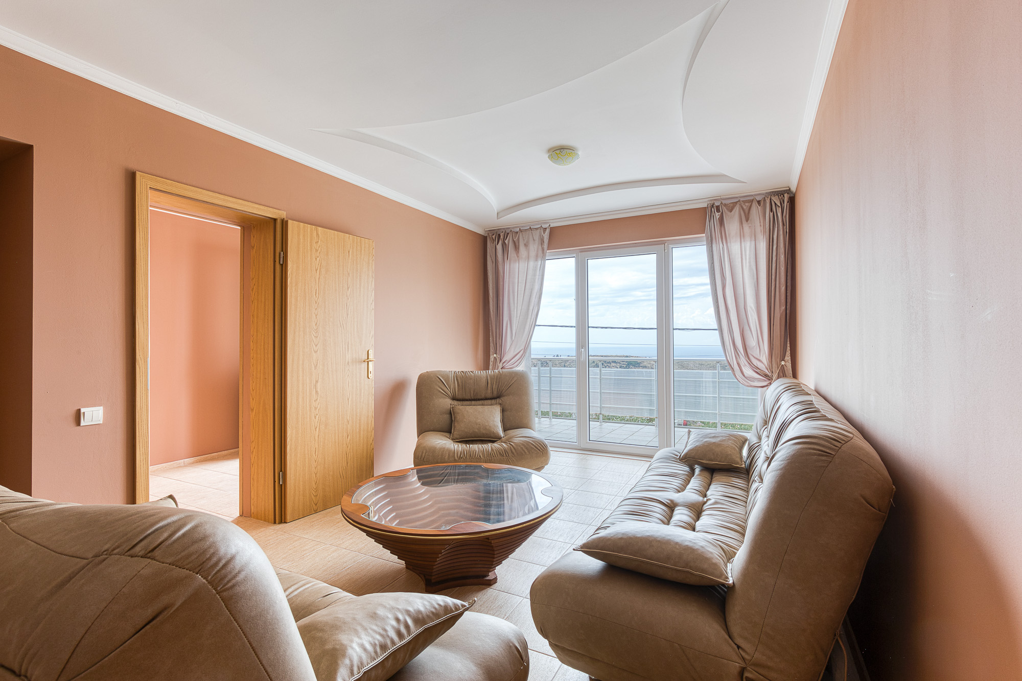 A house in Sutomore with a panoramic sea view 140 m2