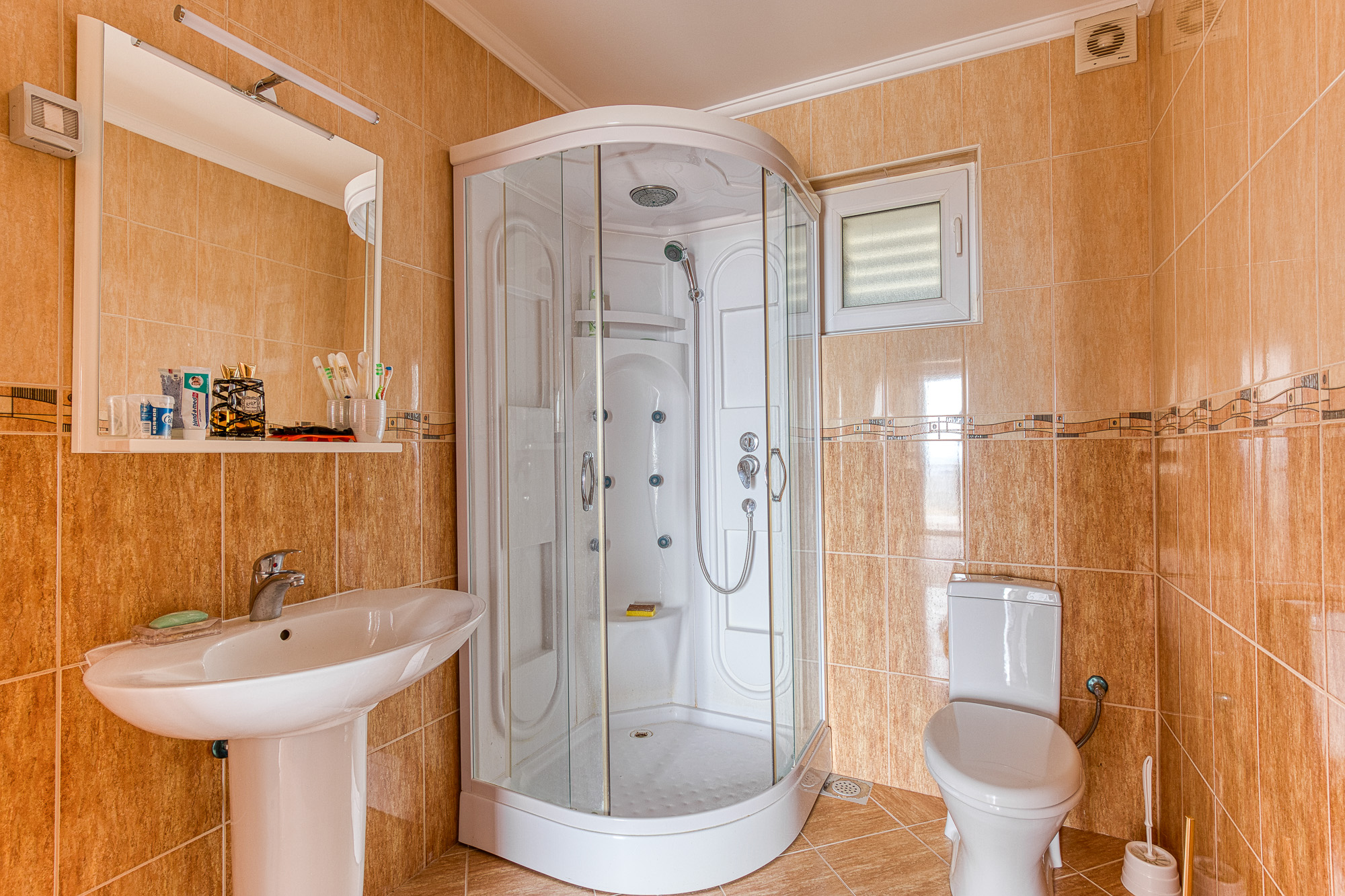 A house in Sutomore with a panoramic sea view 140 m2