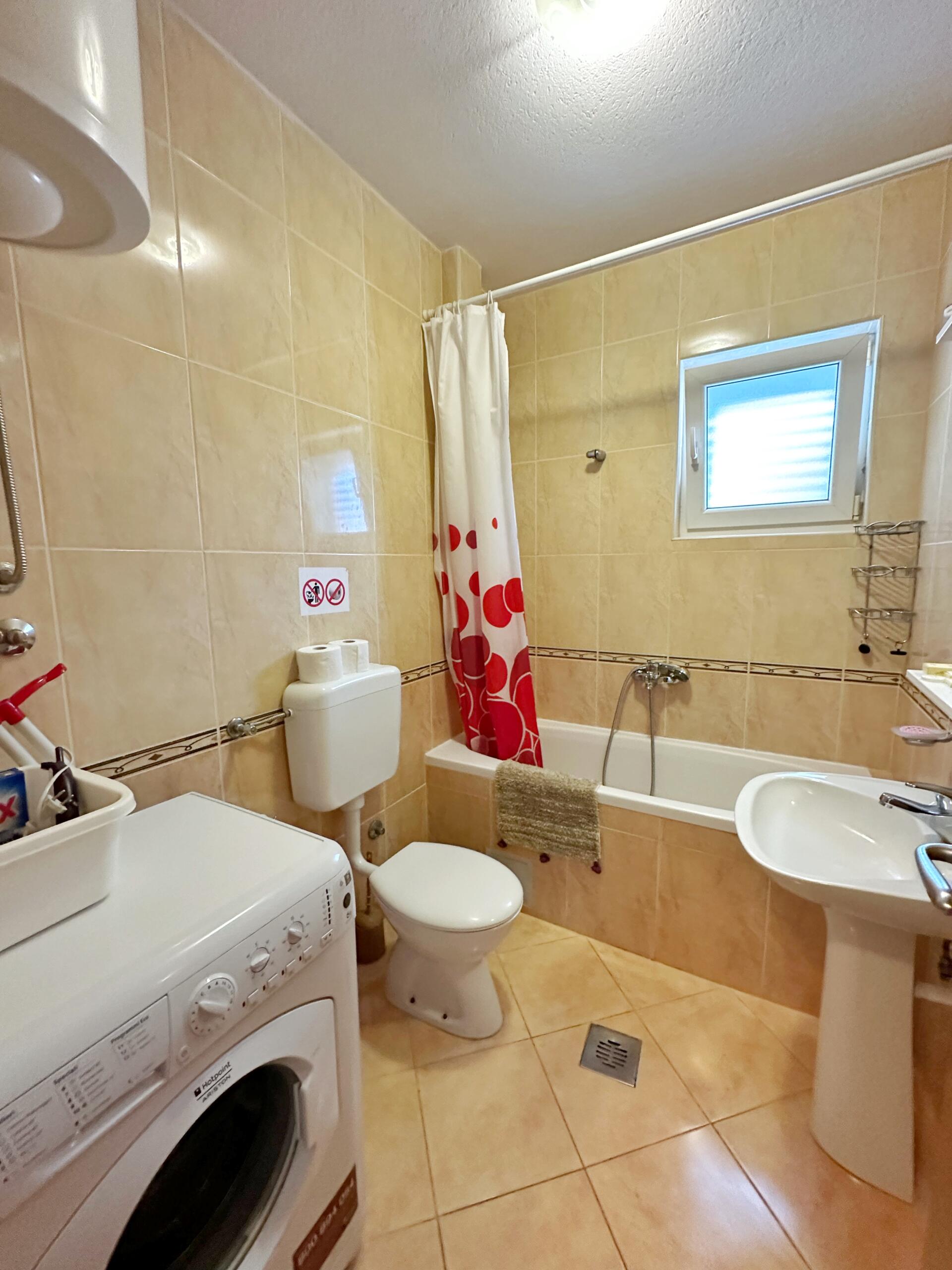 Mini-hotel with pool and spa near Lustica Bay