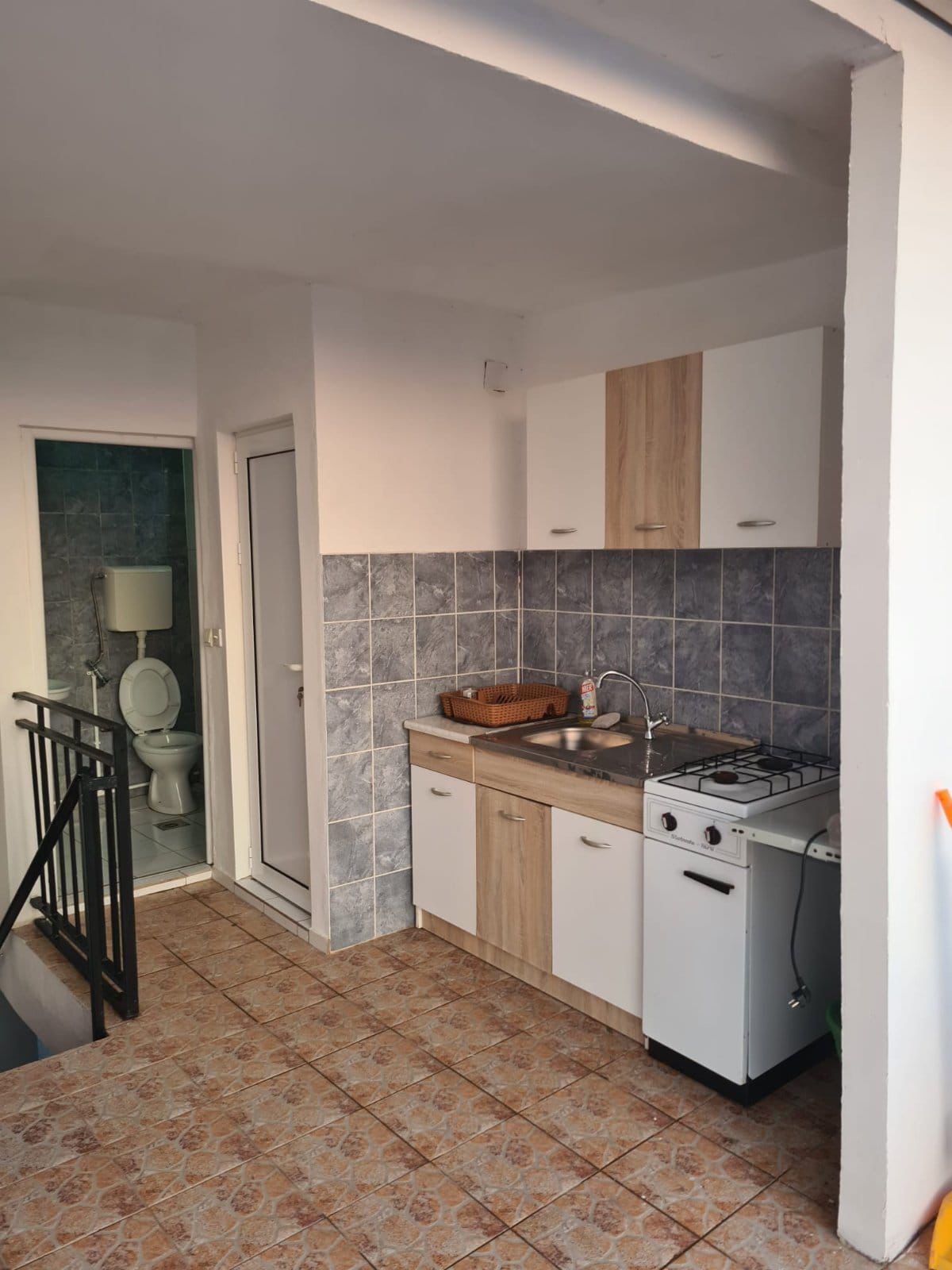 Two-story house in Dobra Voda near the sea