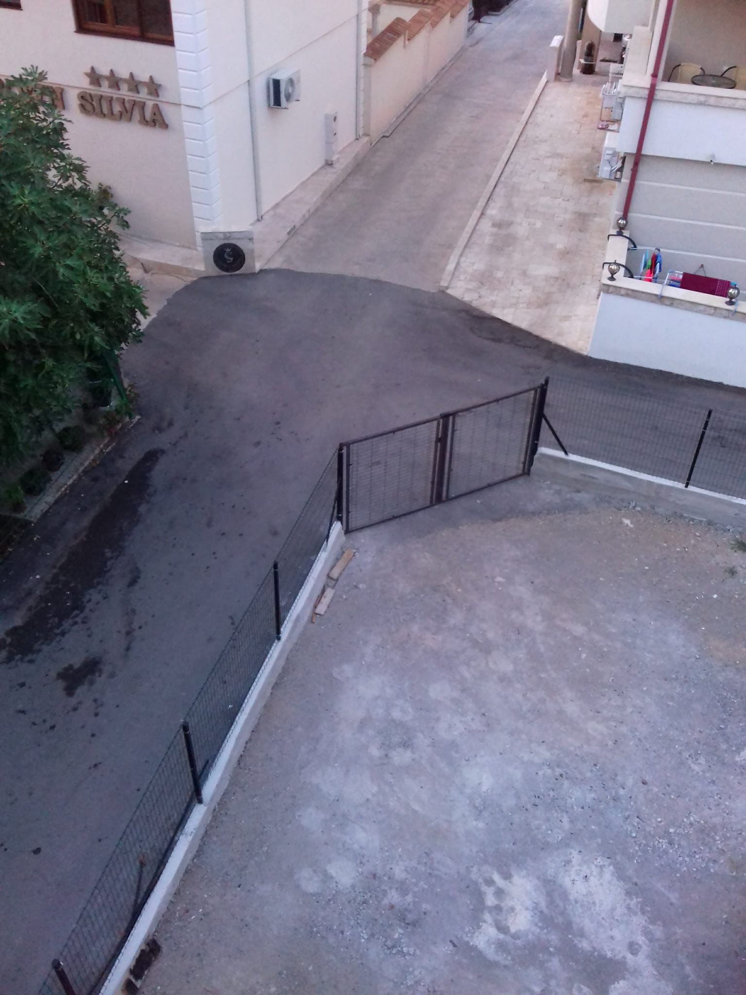 Two-story house in Dobra Voda near the sea