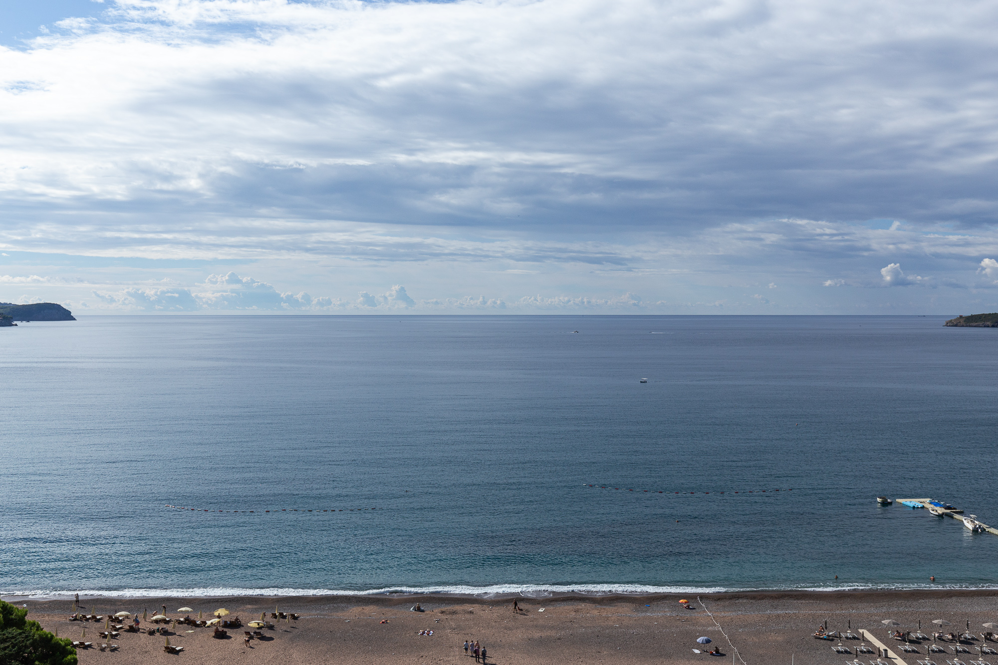 Lux apartments in Becici in an exclusive location