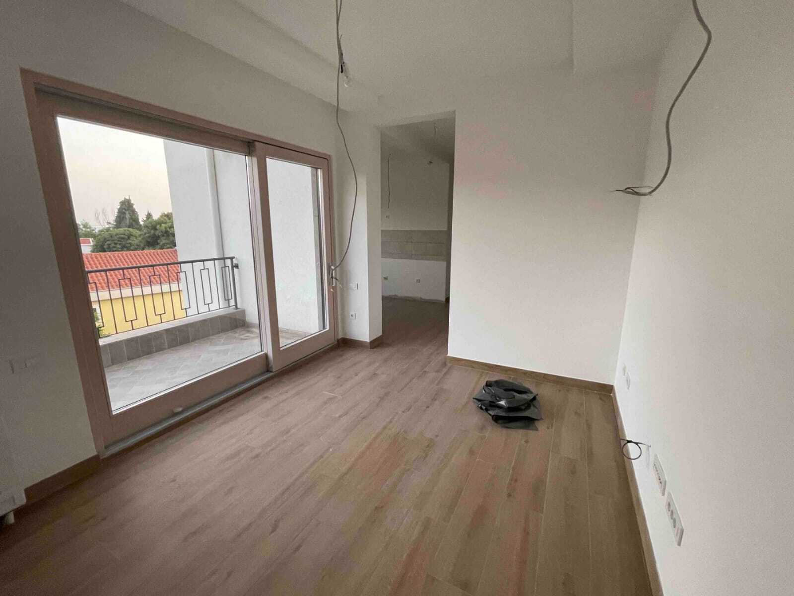 Apartments 40 and 50 sq.m in Buljarica