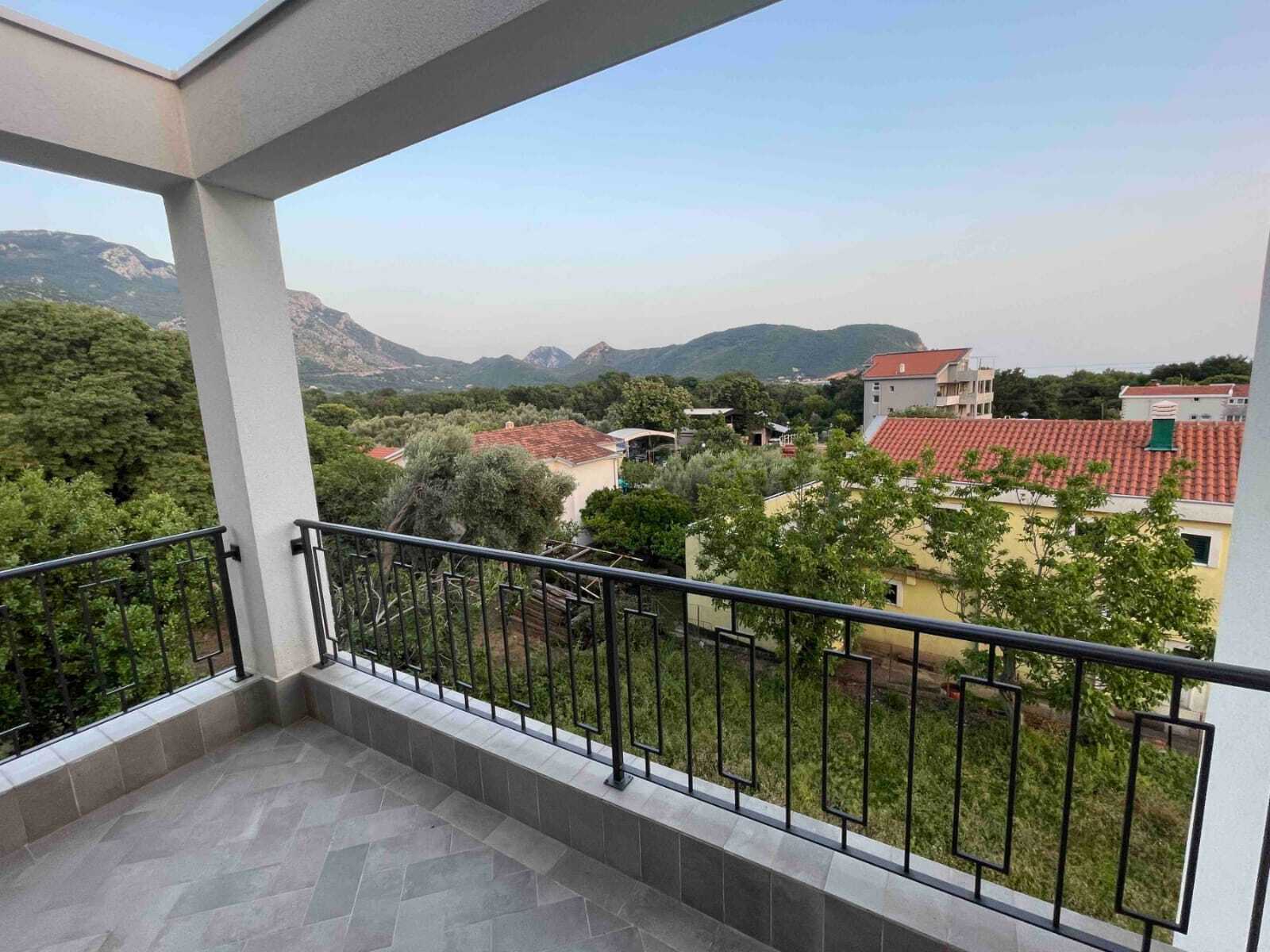 Apartments 40 and 50 sq.m in Buljarica