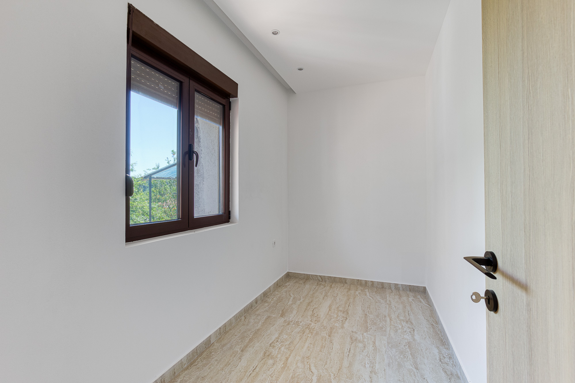 Renovated apartment in Tivat, 78 m²