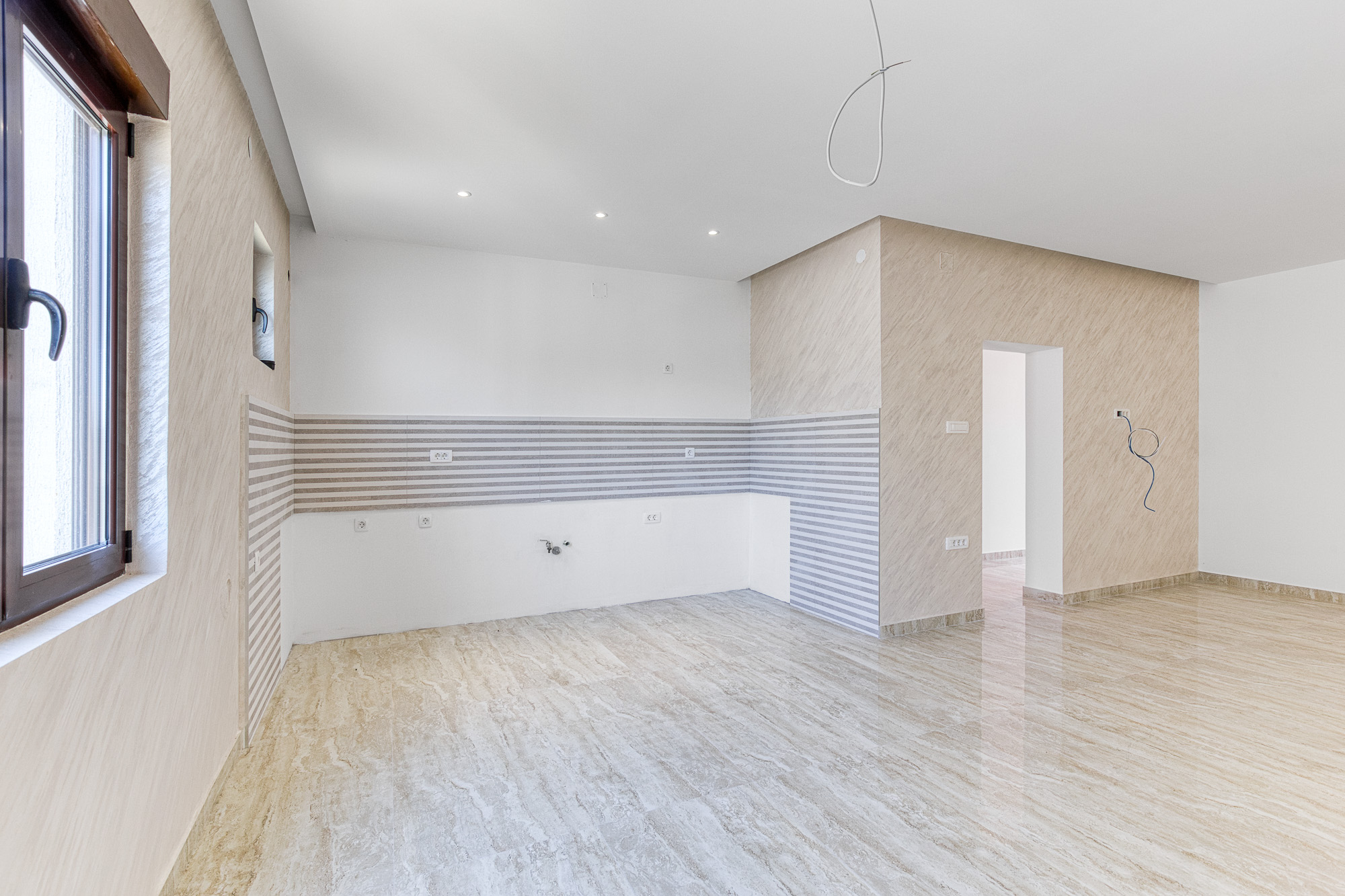 Renovated apartment in Tivat, 78 m²