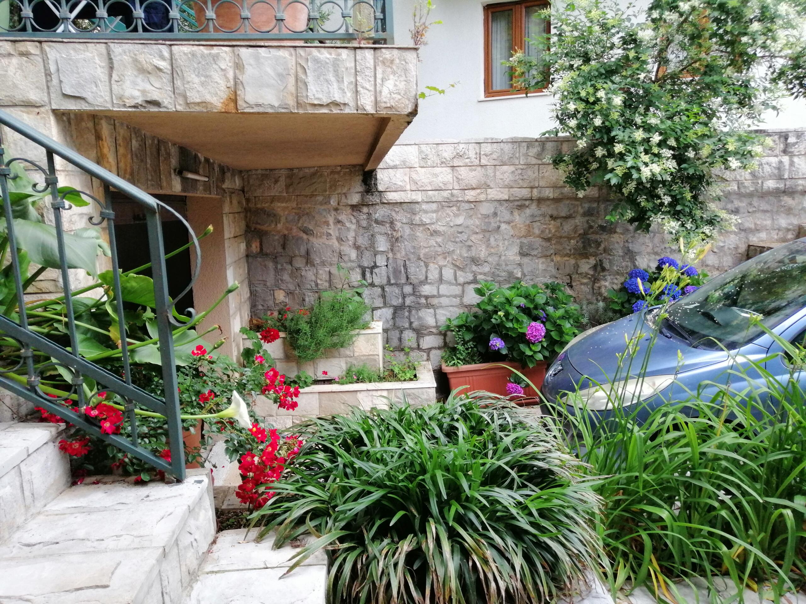 Spacious house in Budva