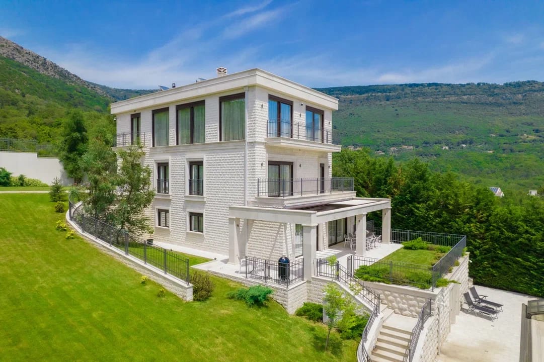 Unique Villa in Tivat