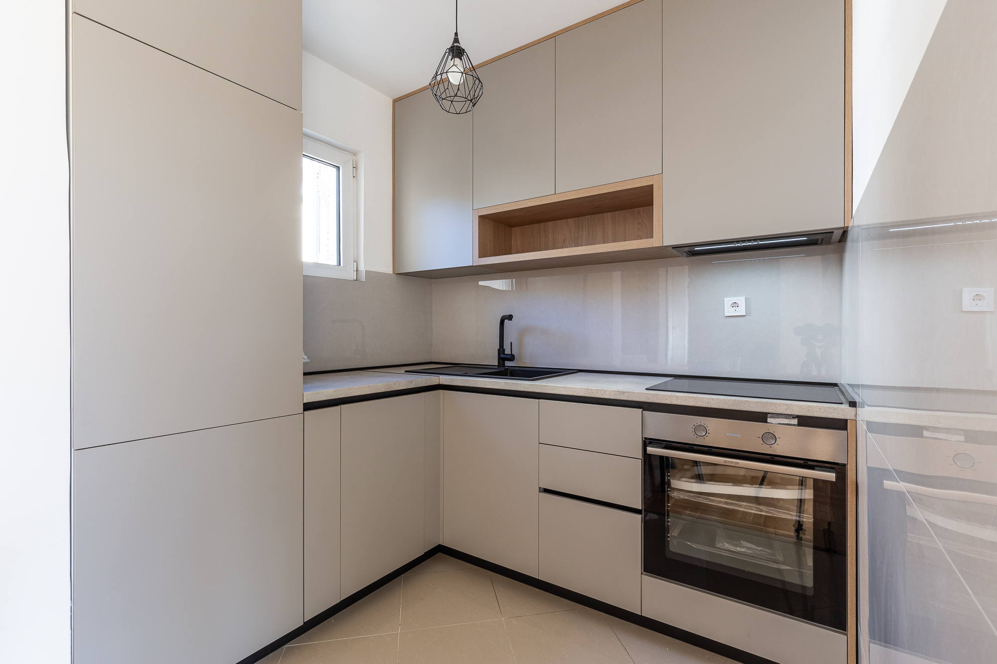 Spacious 64 m² Apartment with Sea View in Bečići