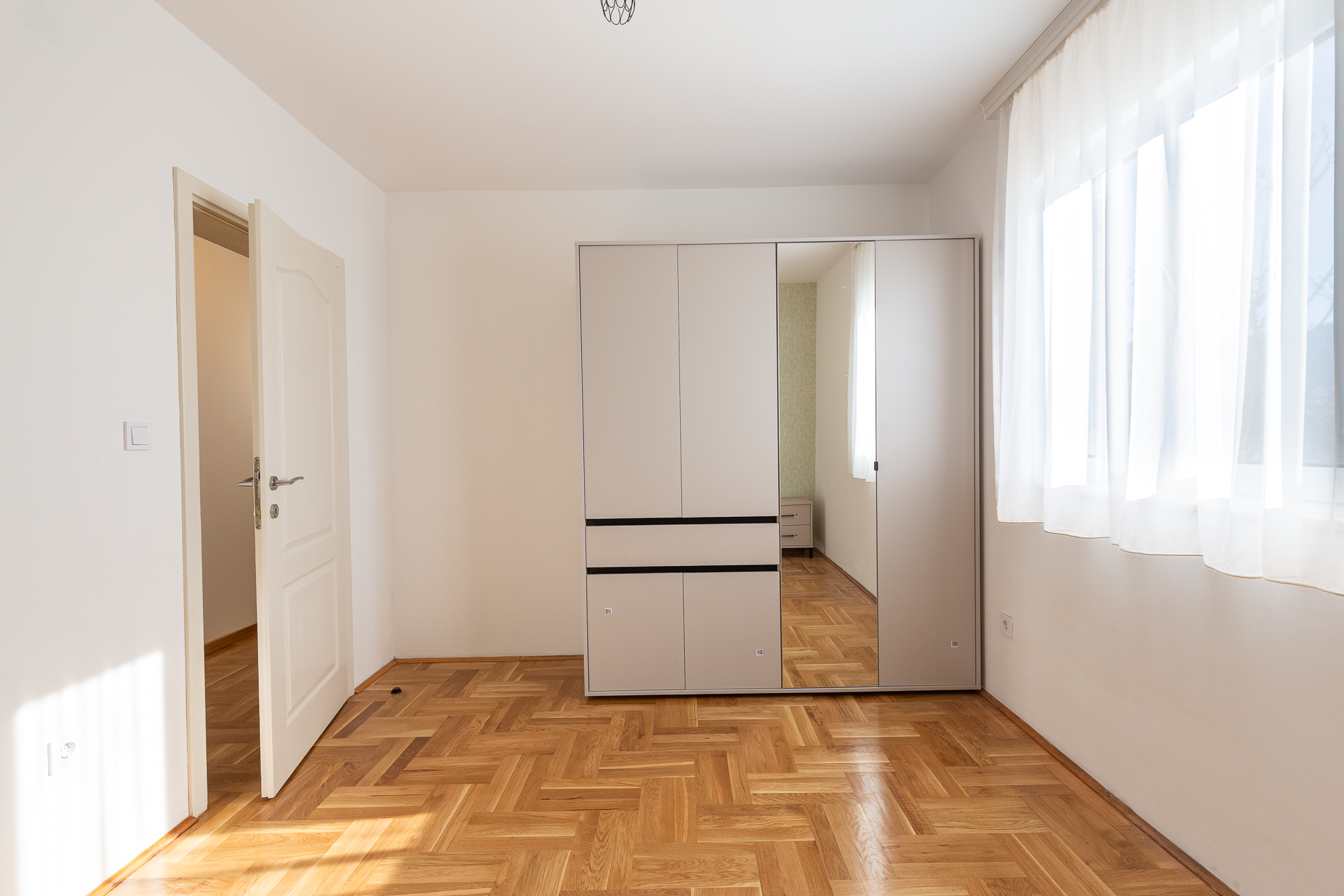 Spacious 64 m² Apartment with Sea View in Bečići