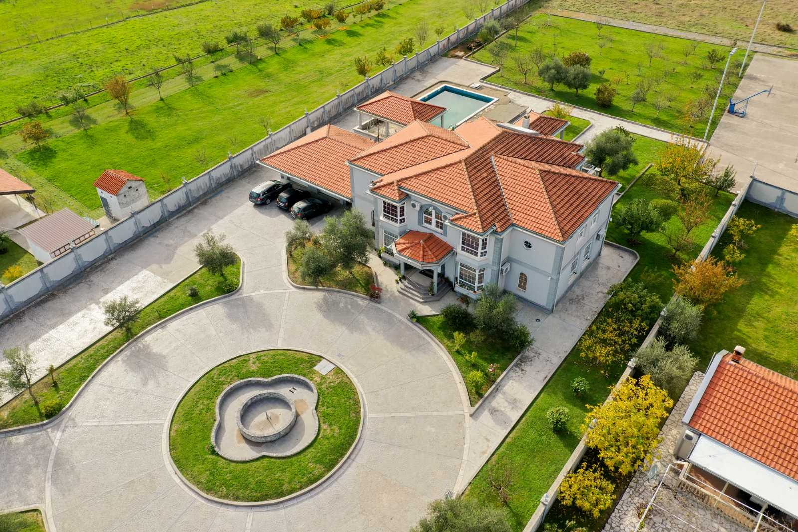 Luxury Villa with Endless Opportunities