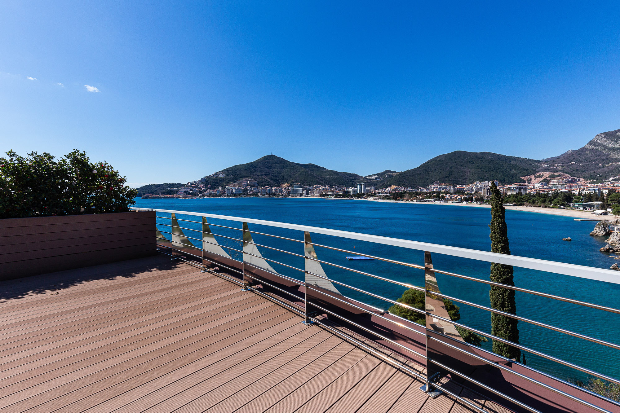 Luxury Villa 155 m² on the First Line in Budva