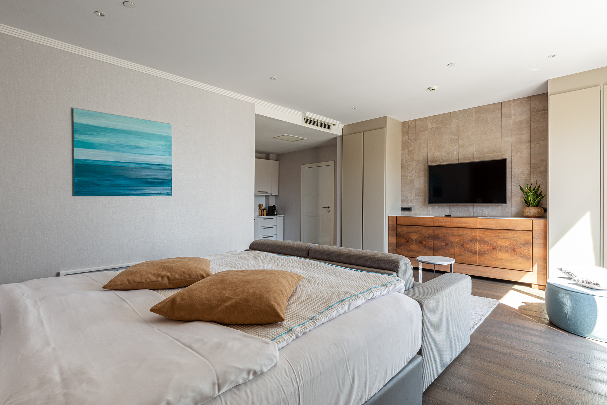 Luxury 44 m² Apartment with Sea View in Radovići