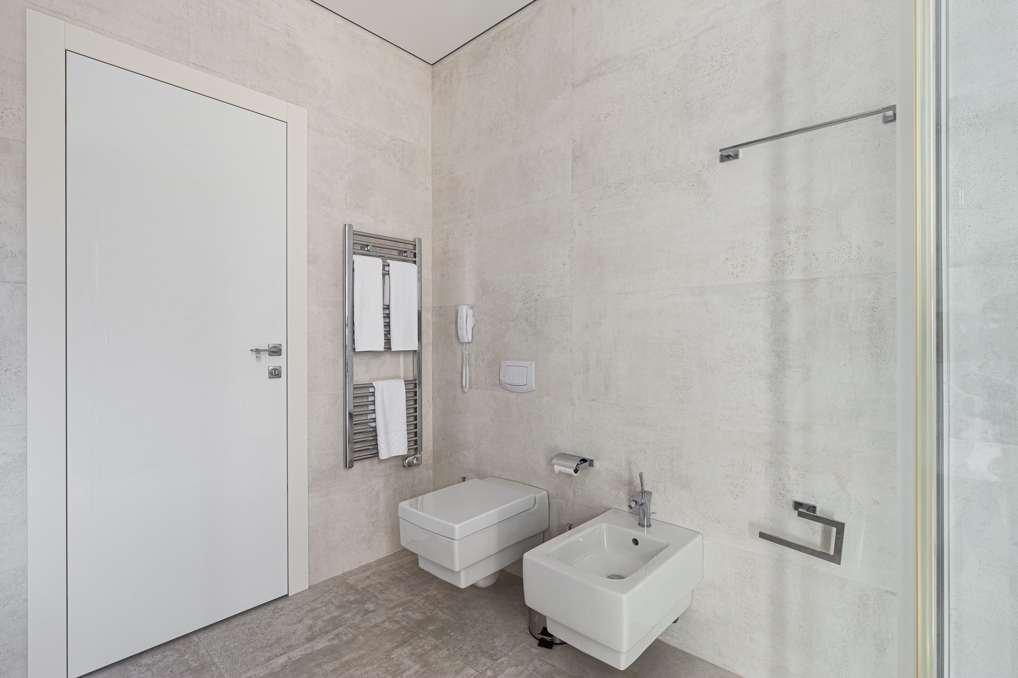 Luxury 44 m² Apartment with Sea View in Radovići