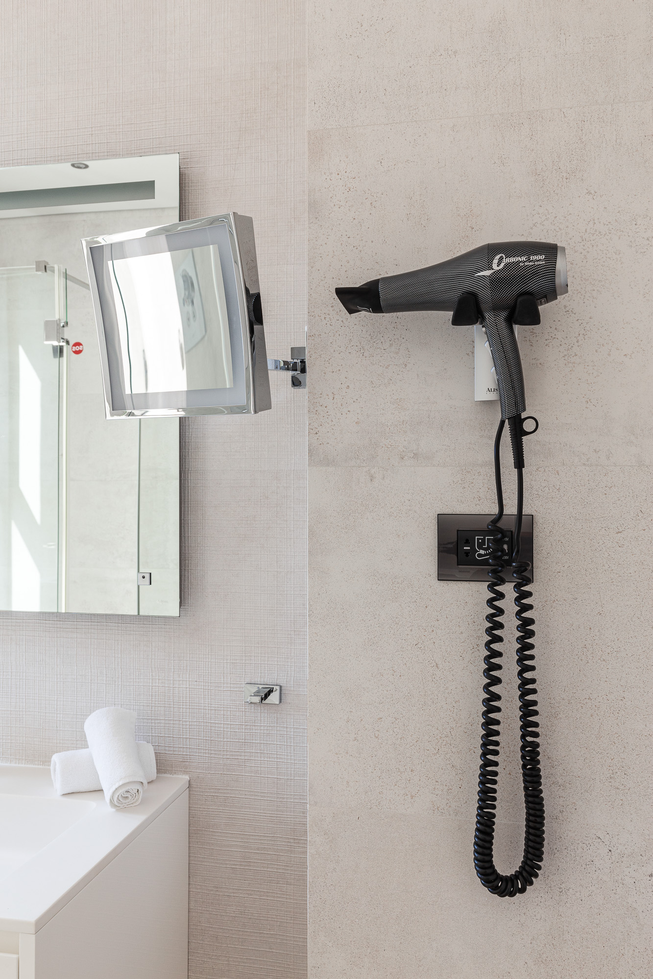 Luxury 44 m² Apartment with Sea View in Radovići