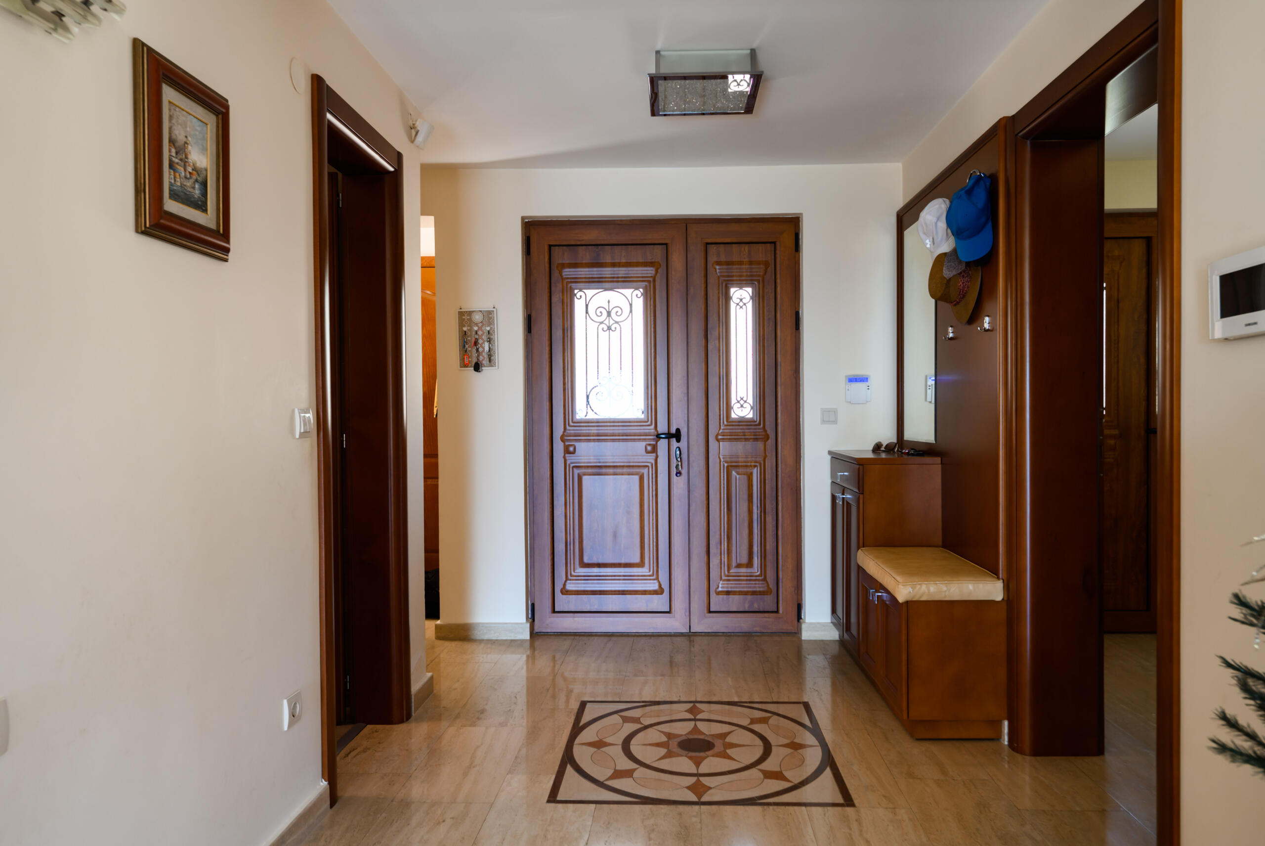 Stunning House with Sea View and Pool for Sale