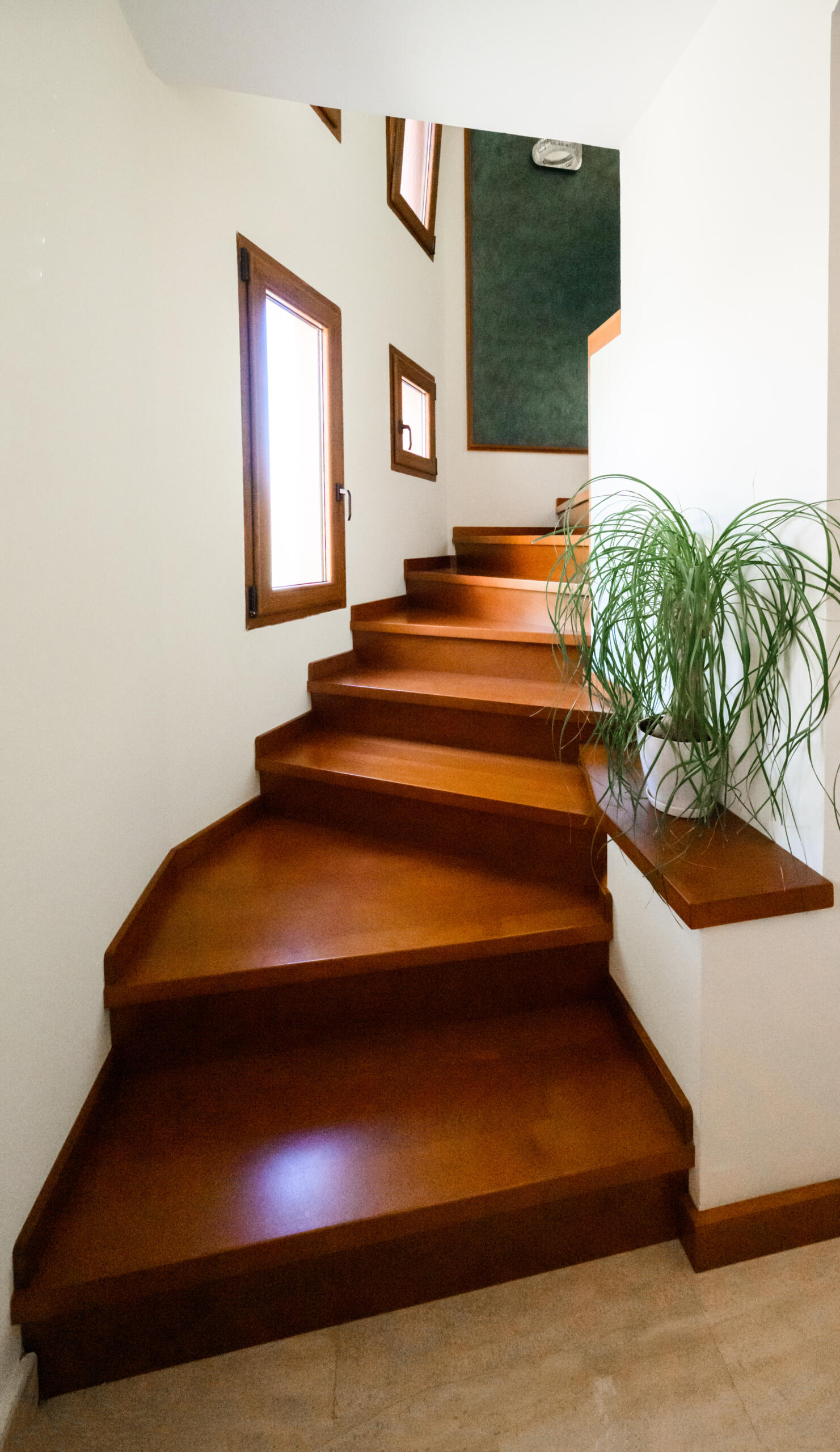 Stunning House with Sea View and Pool for Sale