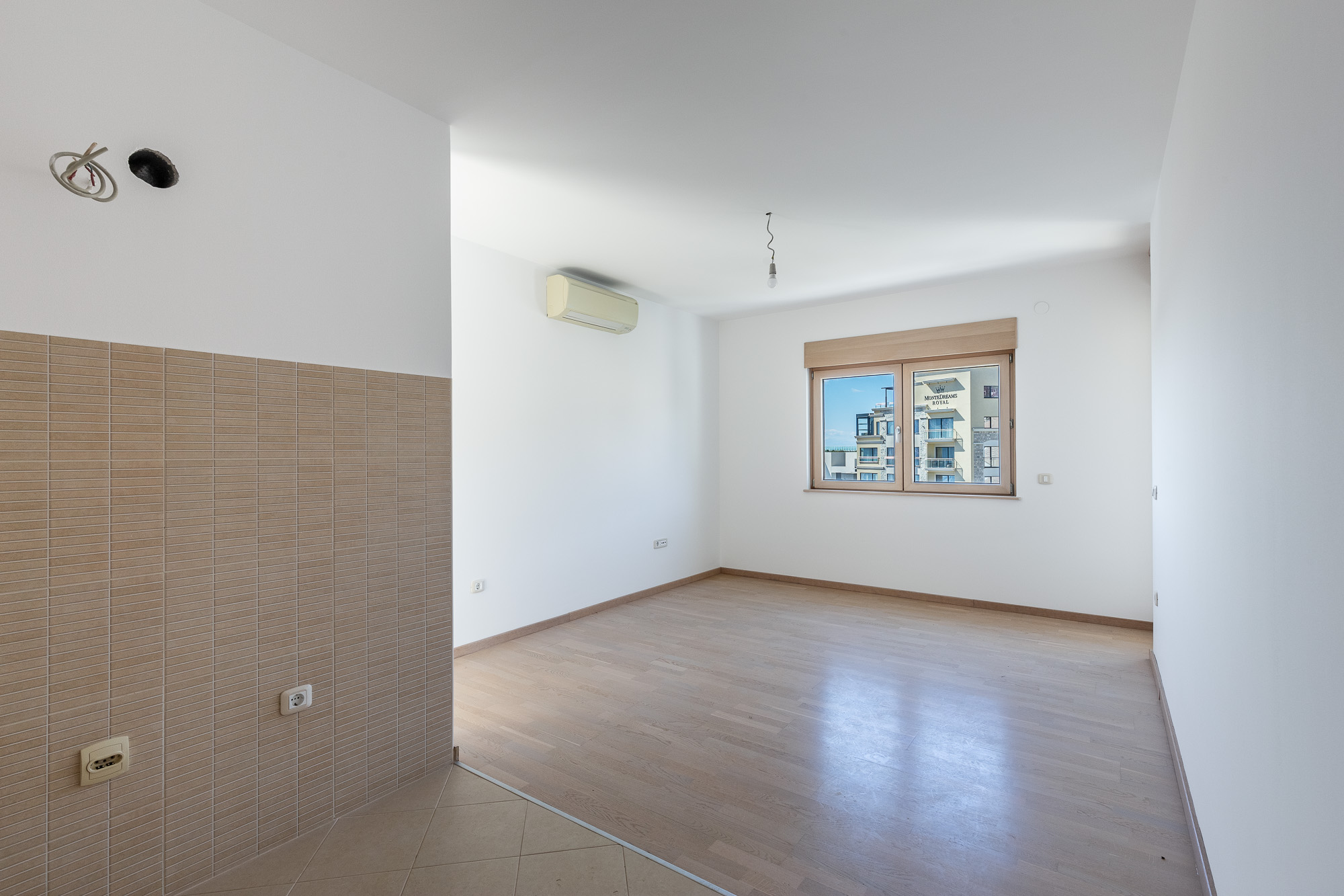 52 m² Apartment with Sea View and Two Terraces in Bečići