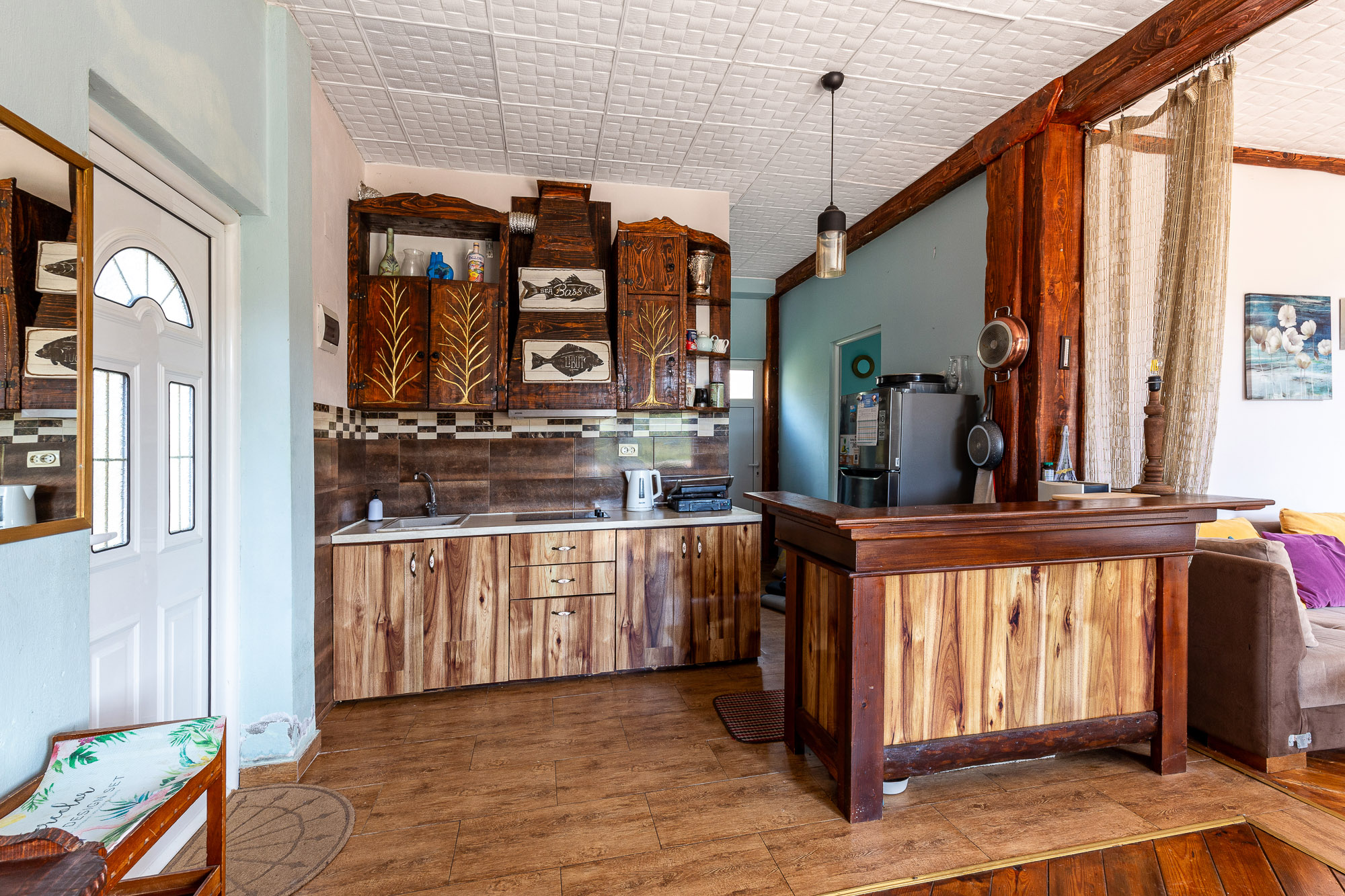 Three-story house with a panoramic sea view in Ulcinj