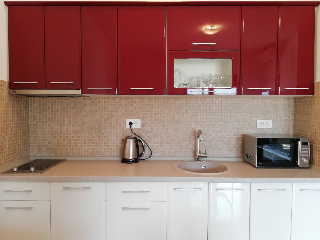 Cozy Seaview Apartment in Bečići