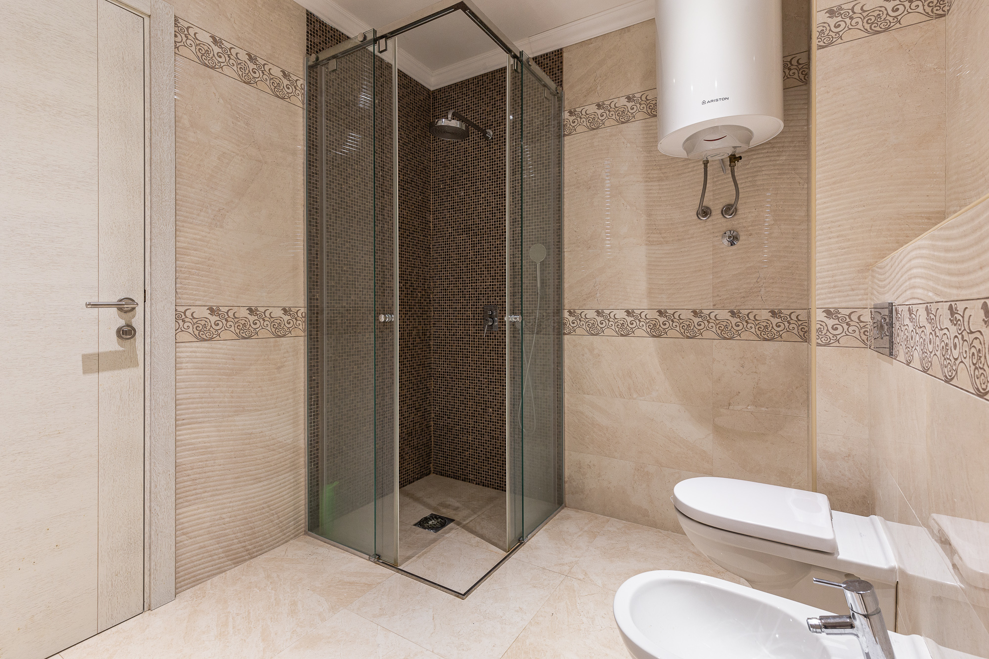 Seaview Luxury Apartment in Bečići”