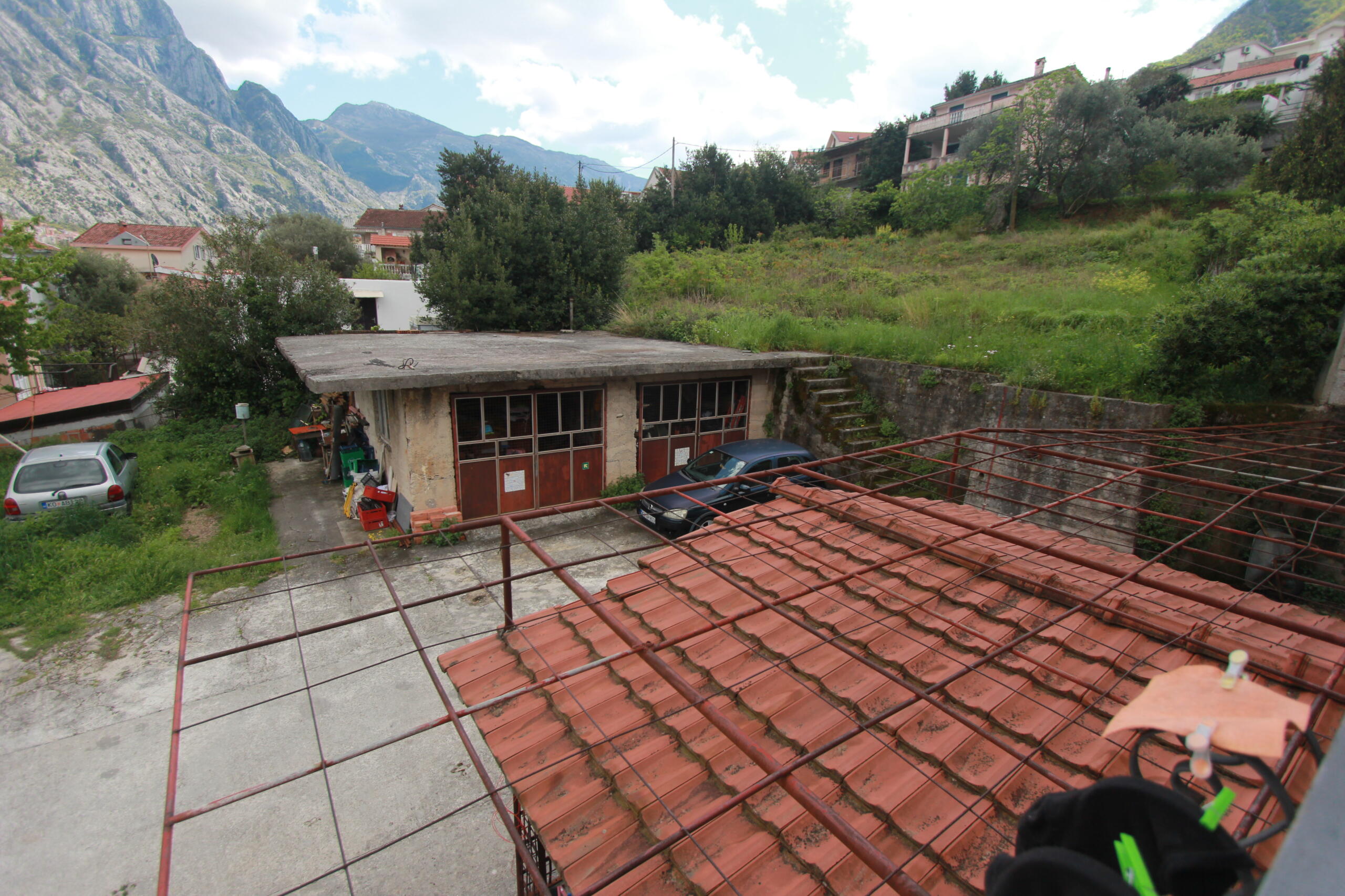 HOUSE FOR SALE IN PRCANJ