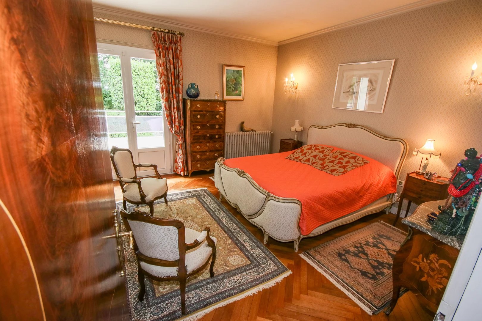 5 bedroom ‘mini-mansion’ with in-ground pool, Poitou-Charentes – France – BVI82307