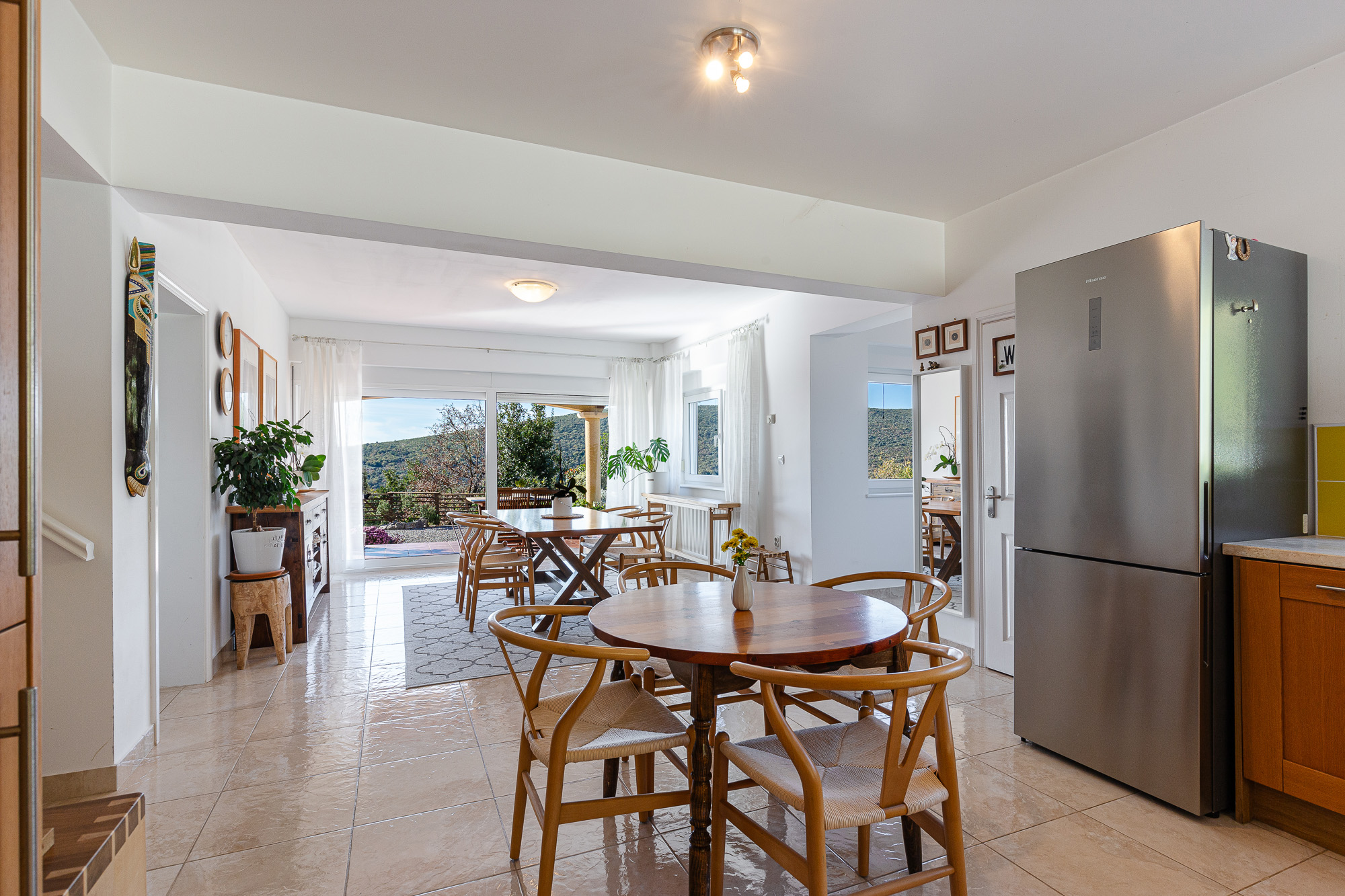 Family Home with Panoramic Nature Views