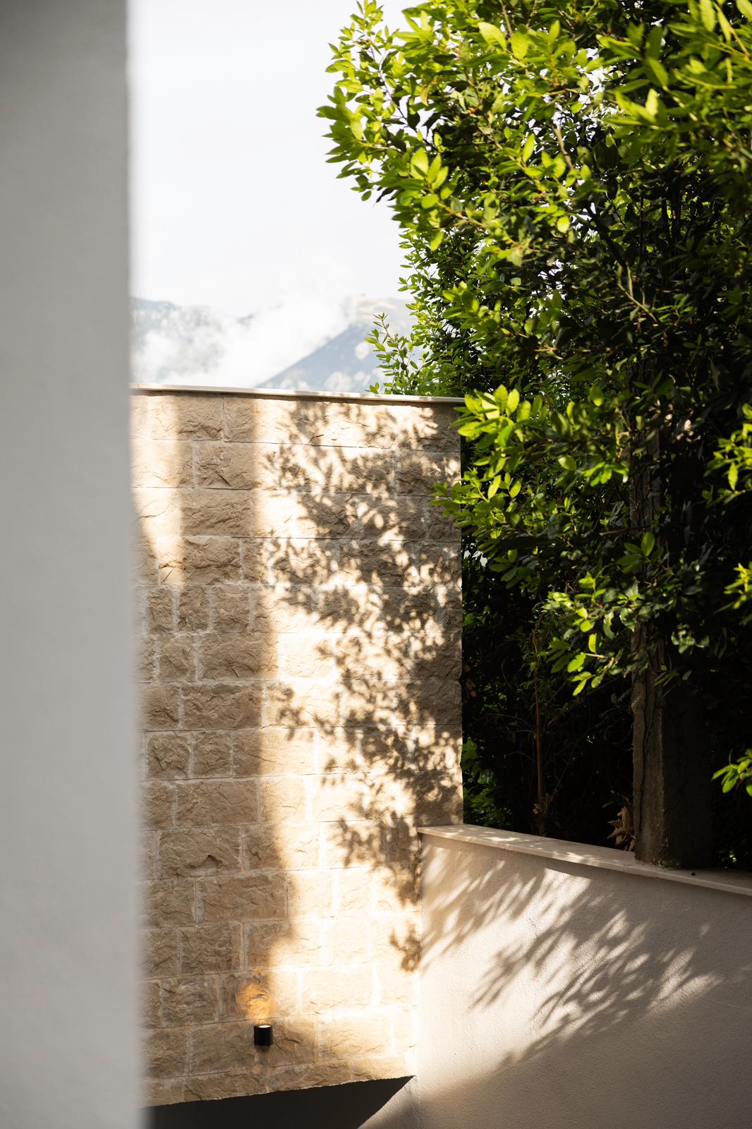 Charming Villa with boutique apartments in Tivat