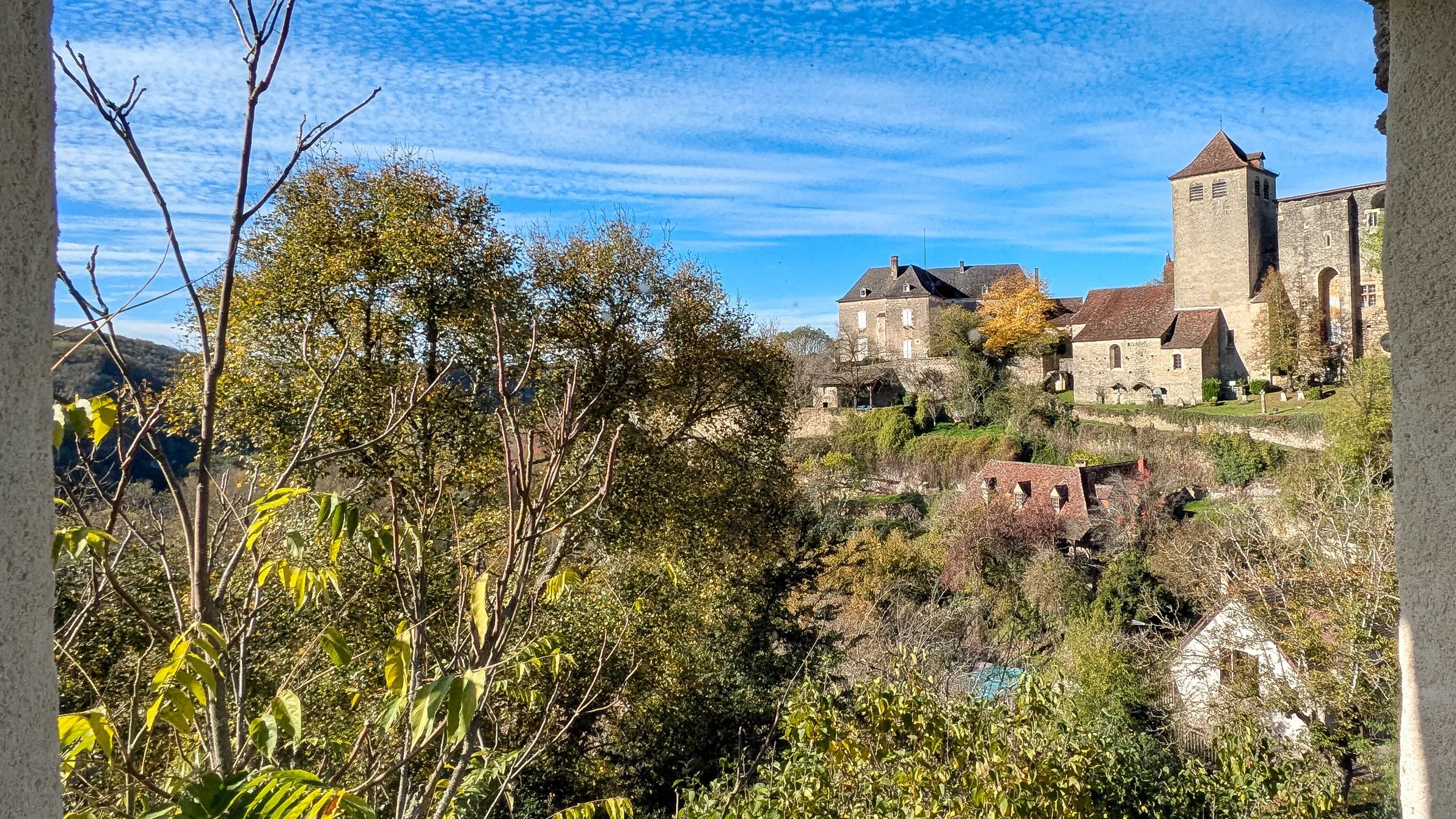 Lovely pied-à-terre with stunning views, Midi-Pyrénées – France – BVI84153