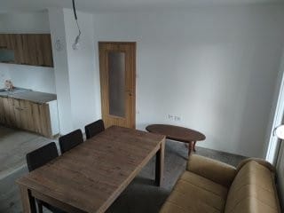 Modern Home in a Peaceful Setting – Your Perfect Residence!