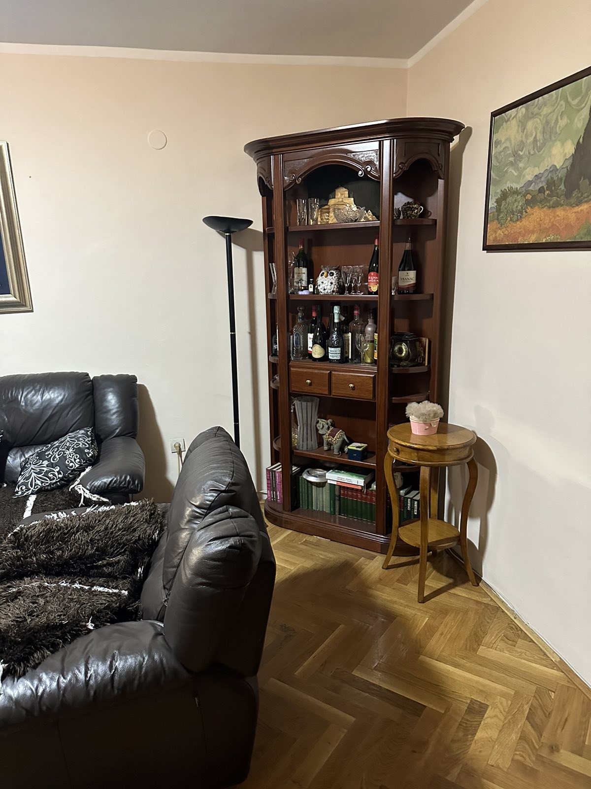 Two-Bedroom Apartment in a Prime Location in Cetinje