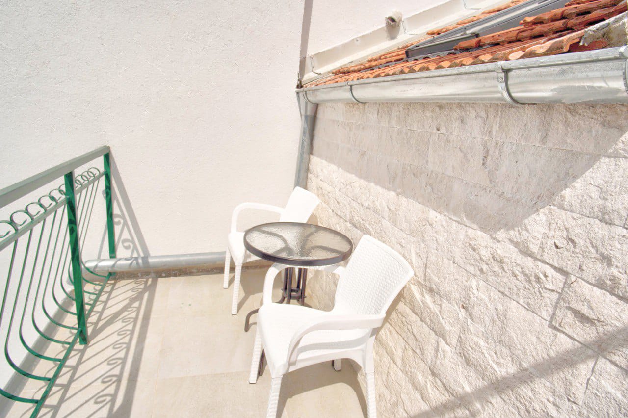 Duplex One-Bedroom Apartment in Baosici – 20m from the Sea with Terraces