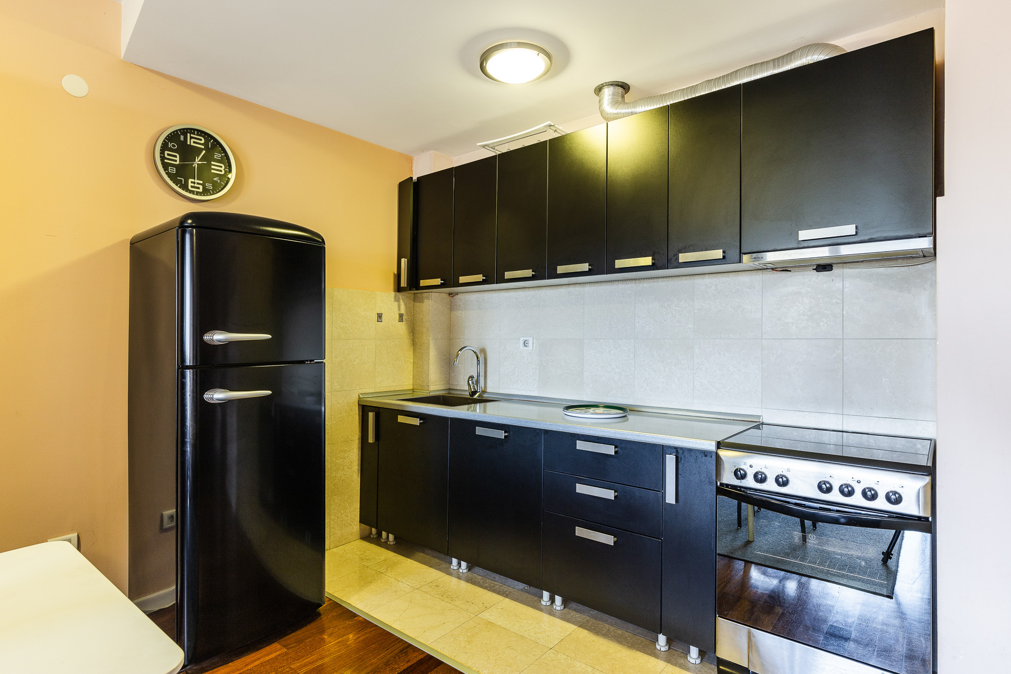 Two-Bedroom Apartment 84 m² in Pržno