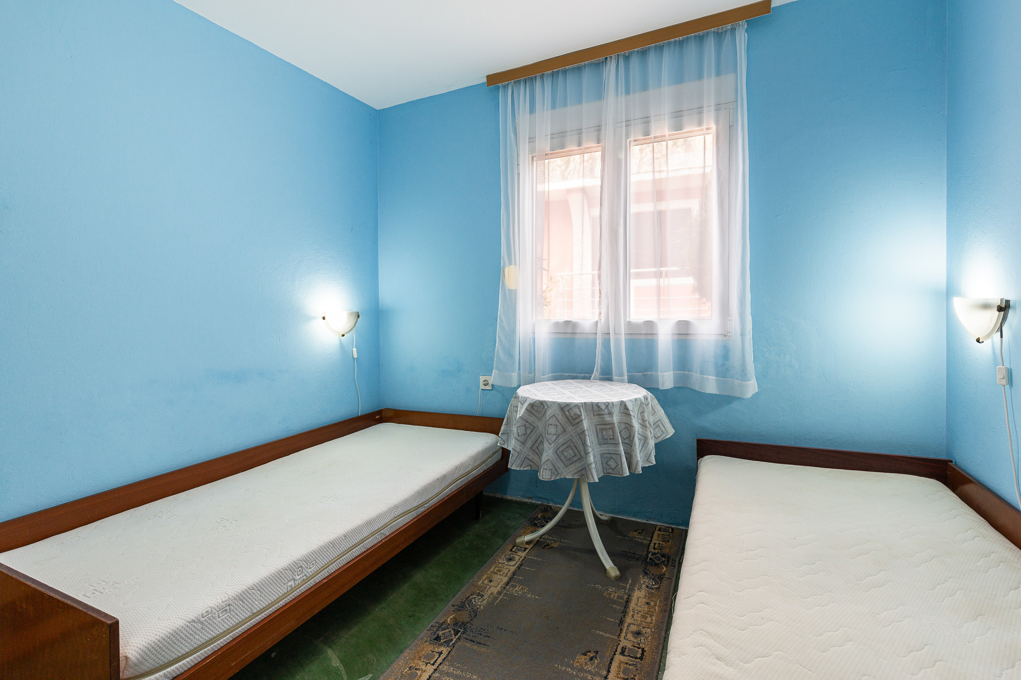 House with a terrace and sea view in Bar