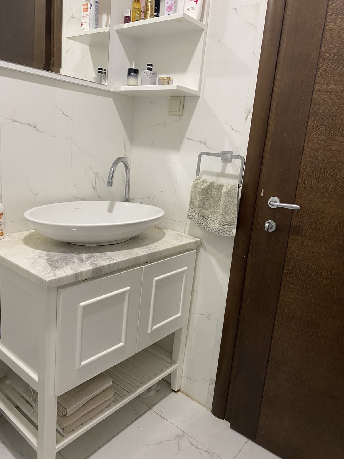 Two-bedroom apartment for sale in the very center of Budva.