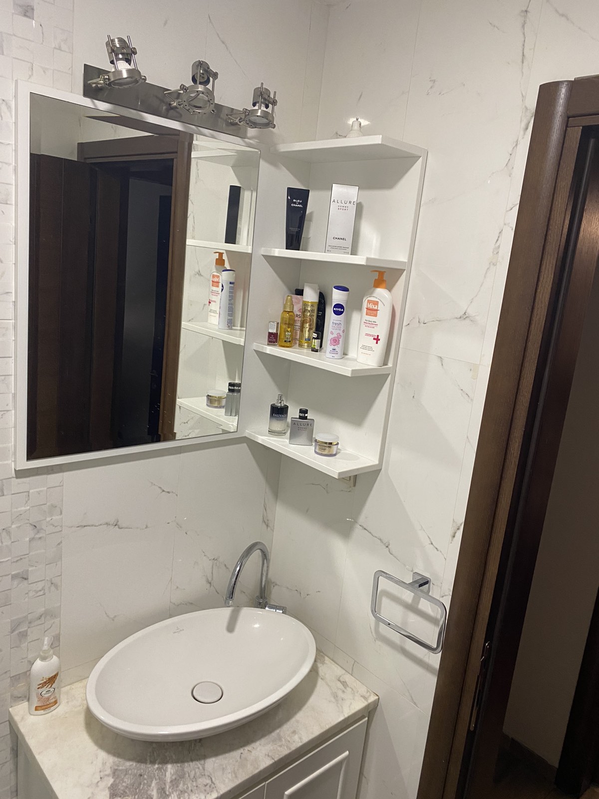 Two-bedroom apartment for sale in the very center of Budva.