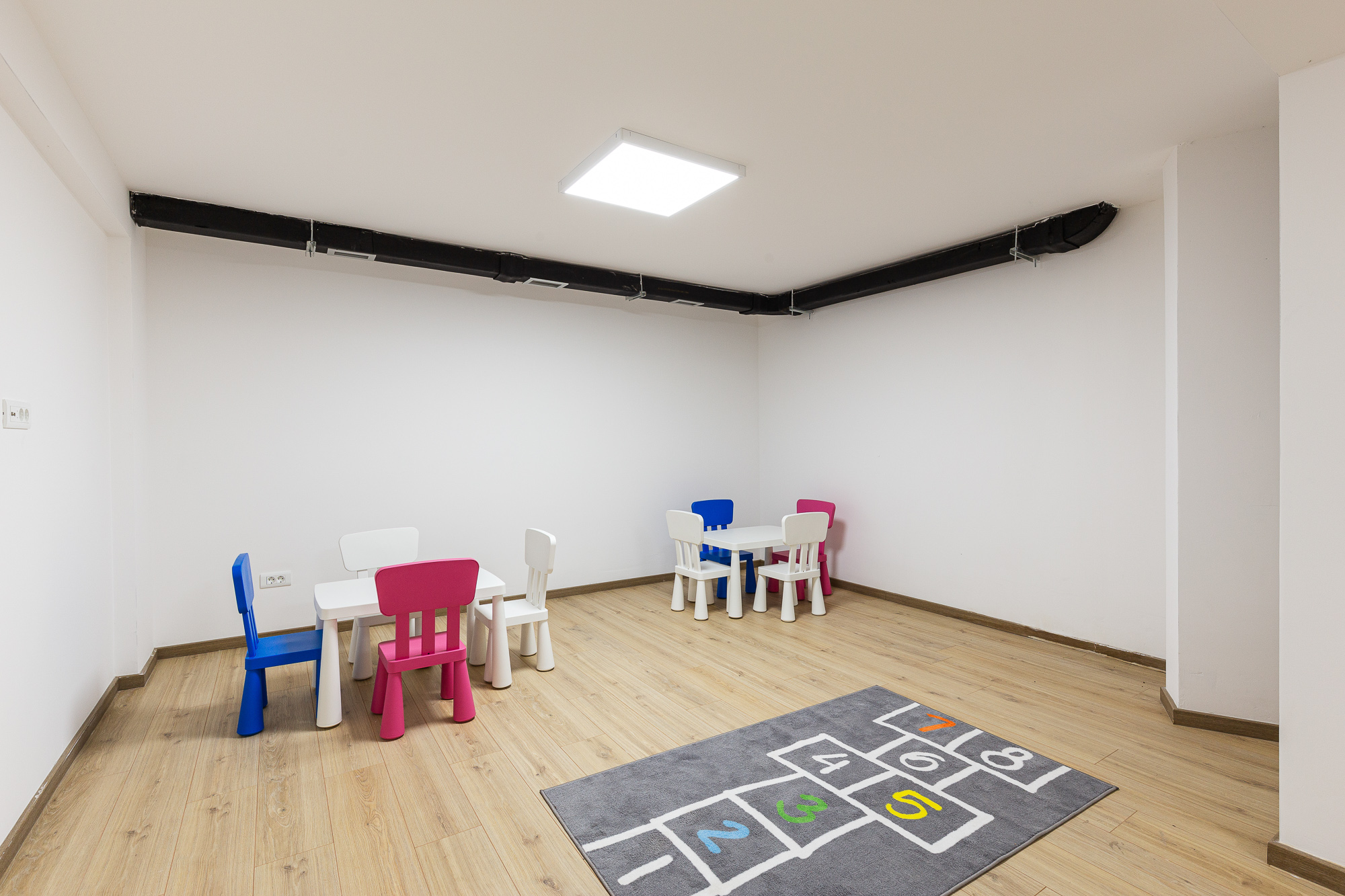 Cozy 2-Bedroom Apartment with Stunning Sea View in Bečići