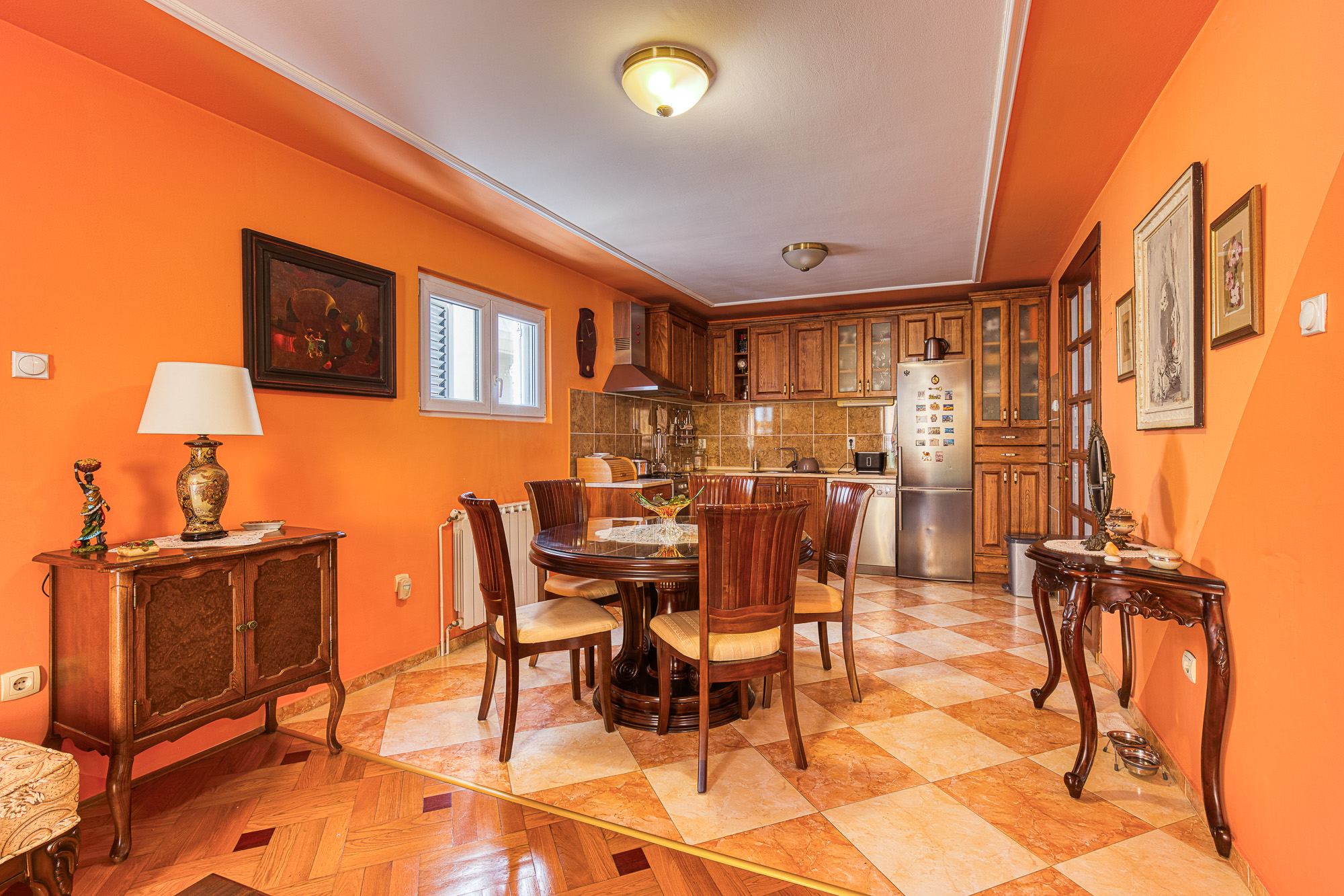 For Sale: Charming House in Bar