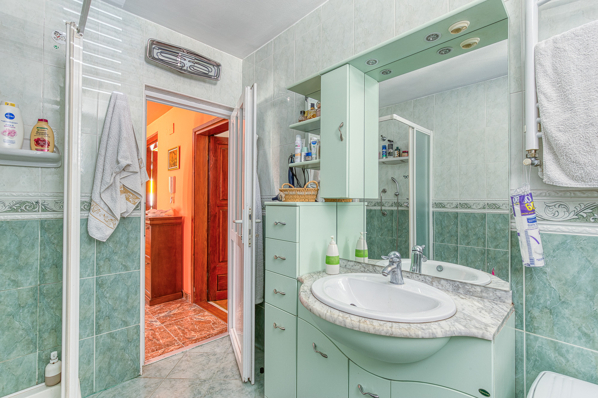 For Sale: Charming House in Bar