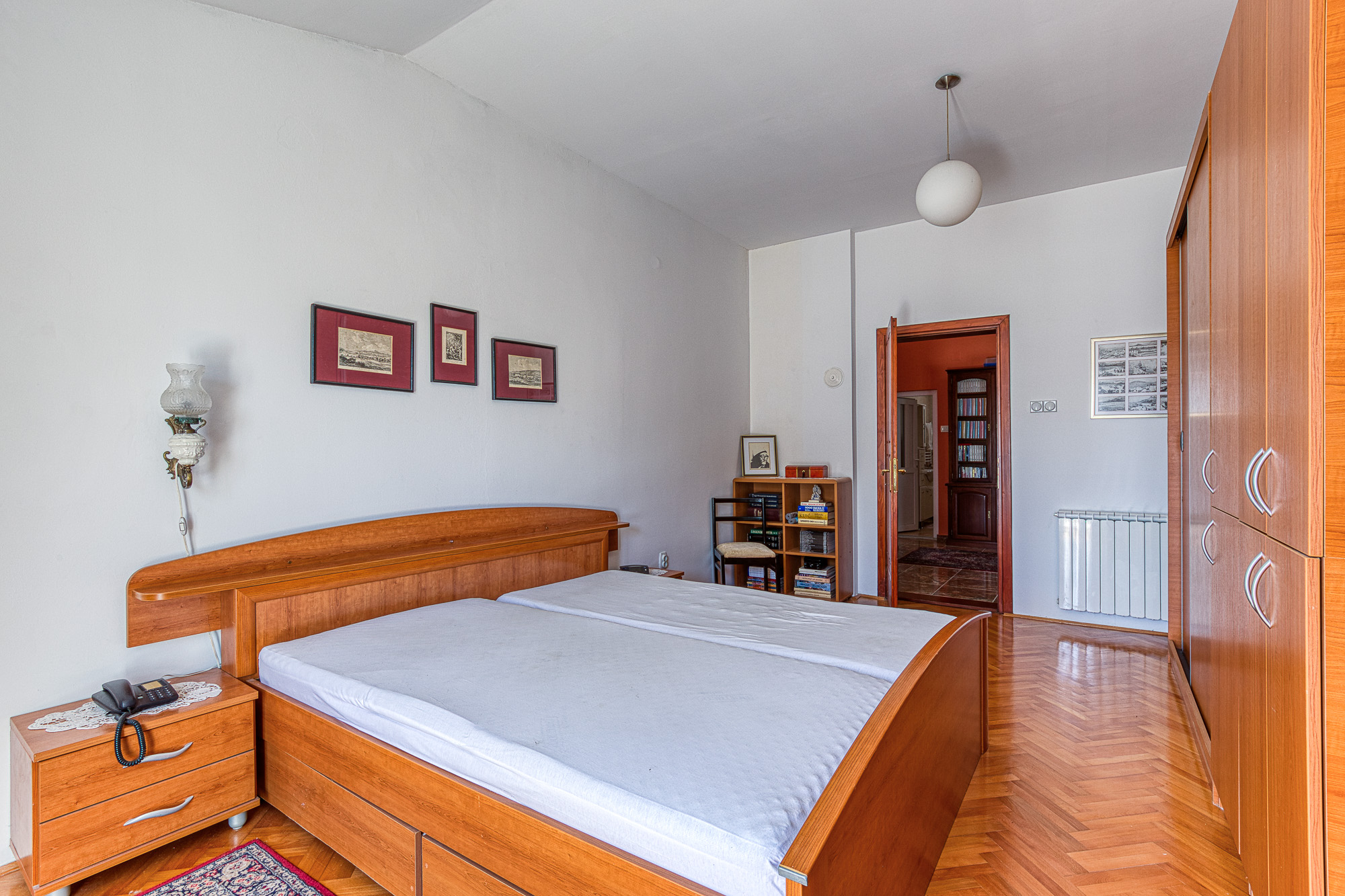 For Sale: Charming House in Bar