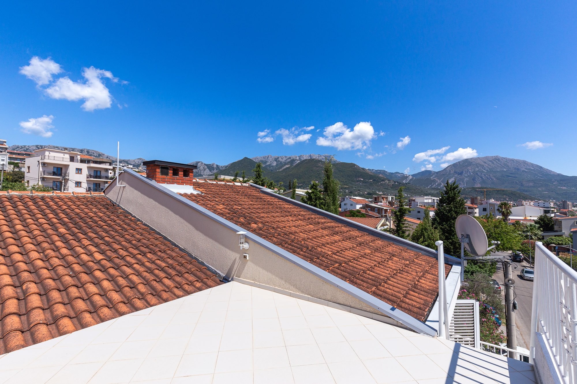 For Sale: Charming House in Bar