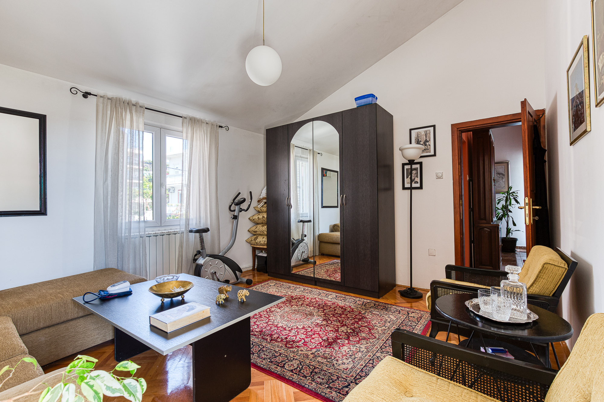 For Sale: Charming House in Bar