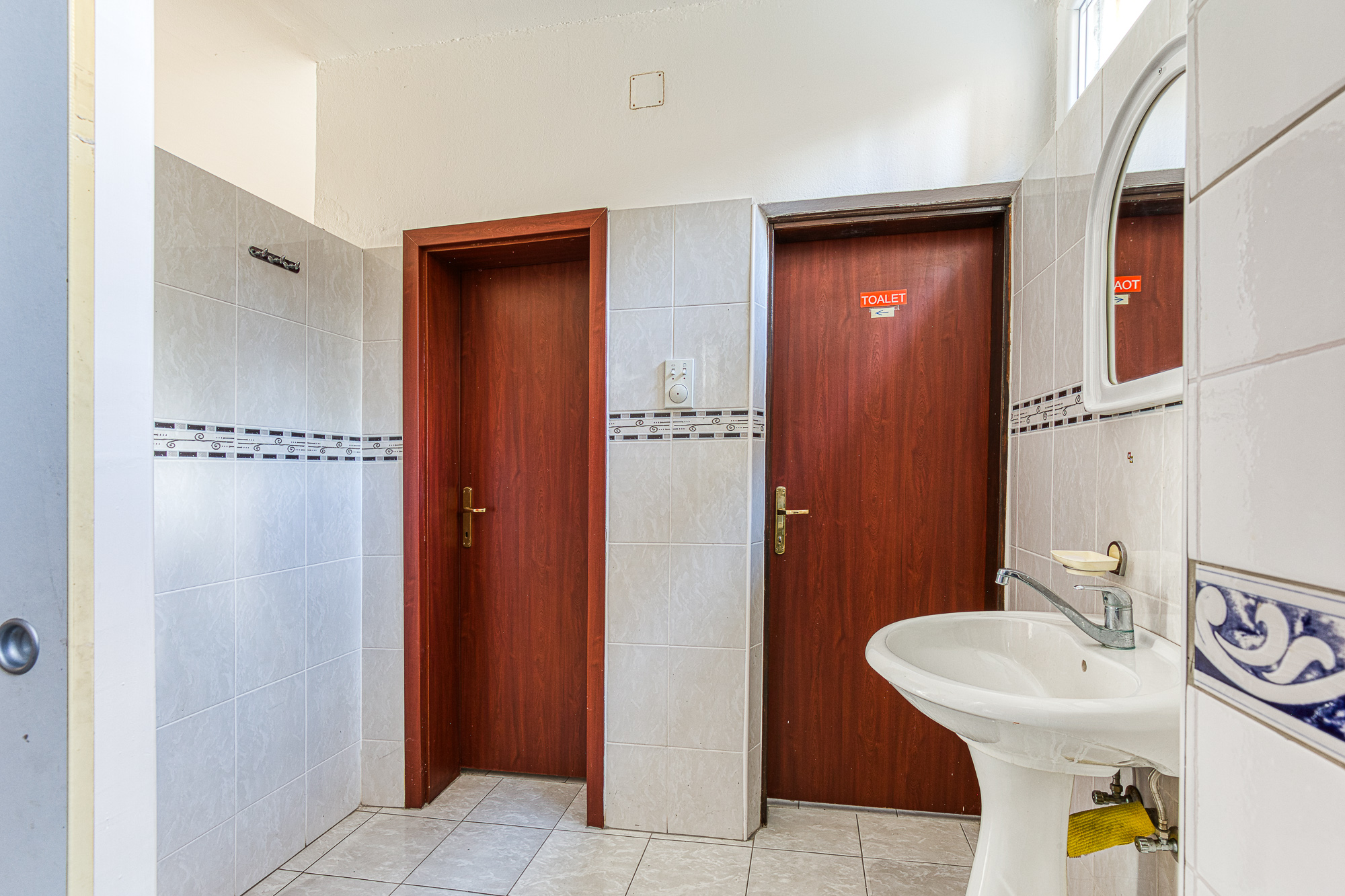 For Sale: Charming House in Bar