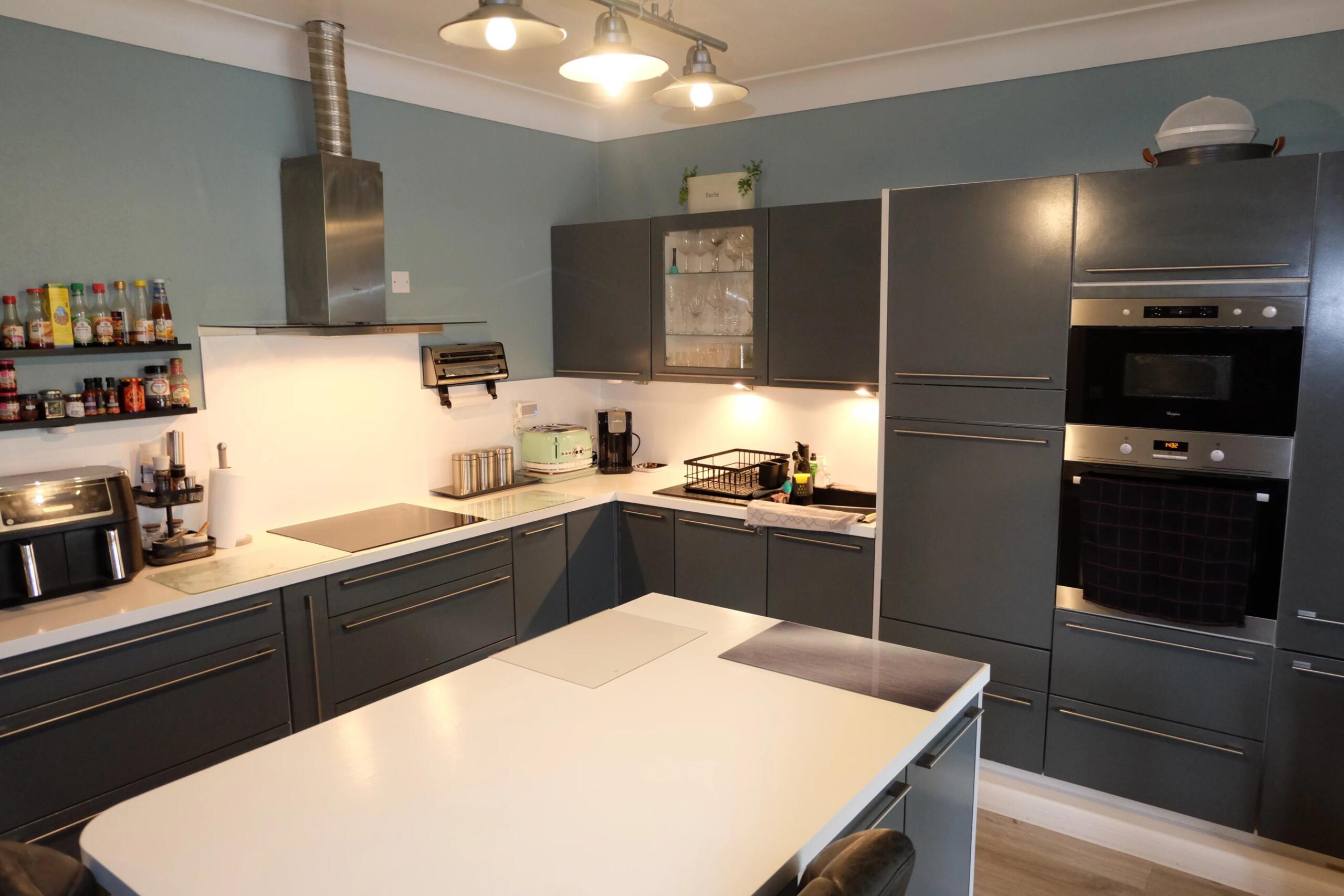 Riverside house with swimming pool, Aquitaine – France – BVI83914