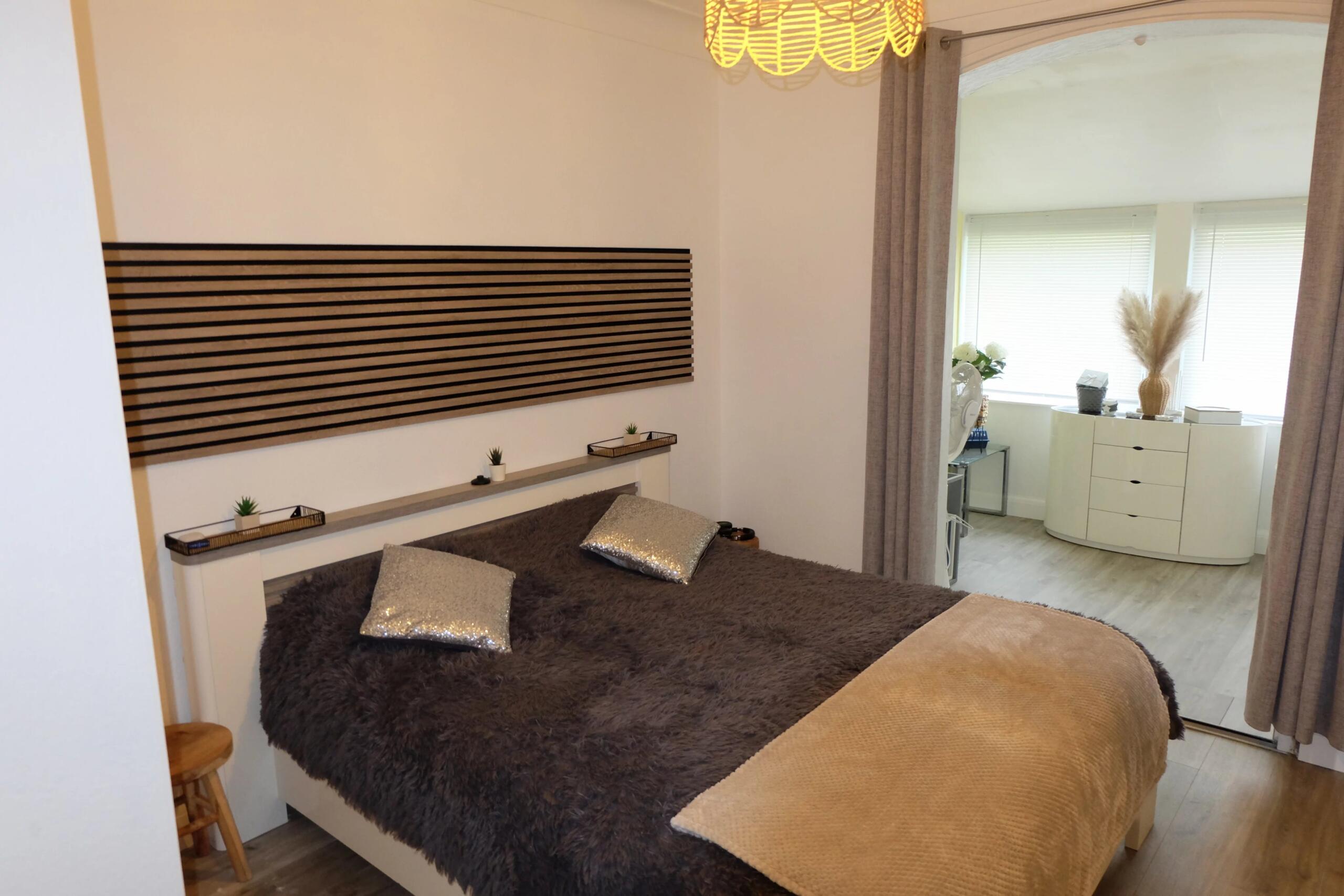 Riverside house with swimming pool, Aquitaine – France – BVI83914